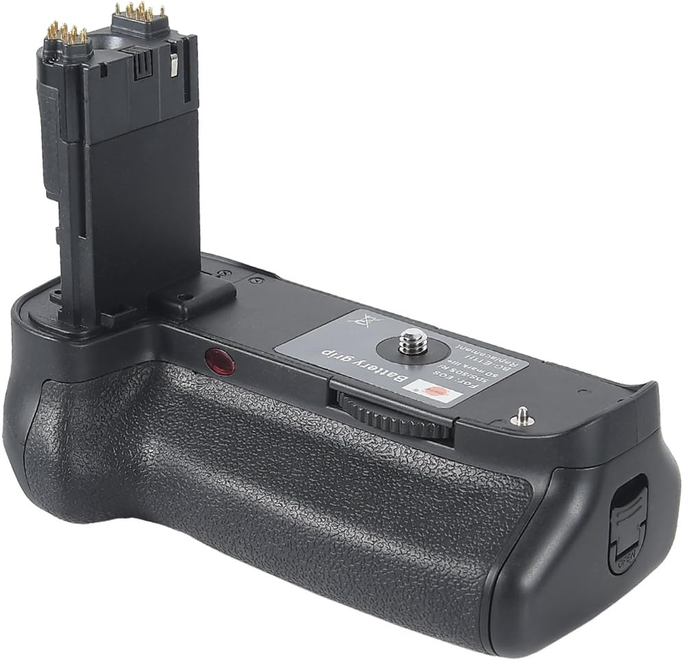DSTE Pro IR Remote BG-E11 Vertical Battery Grip Compatible with Canon EOS 5D Mark III 5D3 5DS 5DSR Digital Camera as LP-E6 LP-E6N
