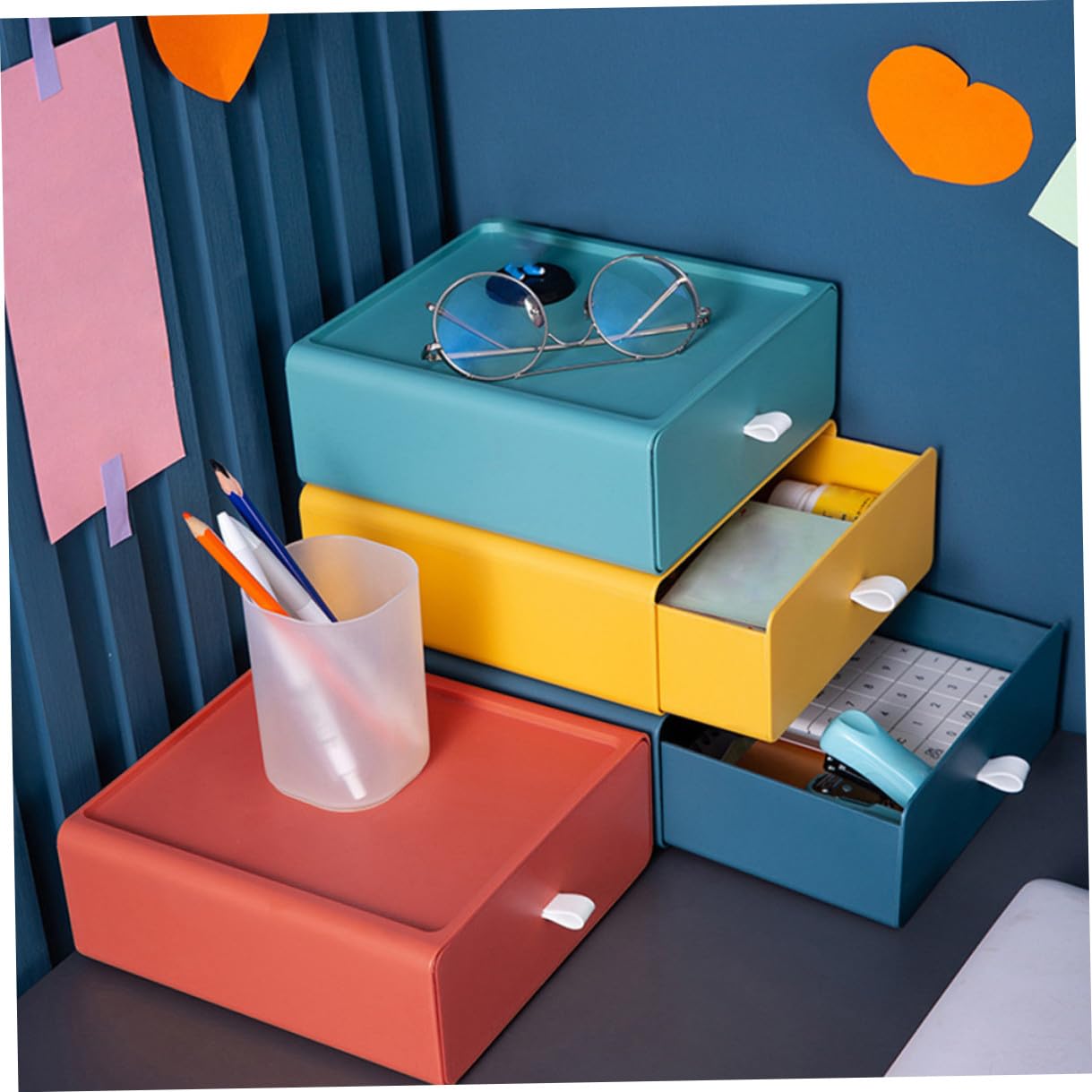 Lurrose Scatola di Immagazzinaggio Cassetto Portaoggetti Impilabile da Scrivania, Plastica Resistente, Organizzatore Multifunzione per Ufficio e Casa, Set da 4 Pezzi Colorati (giallo,