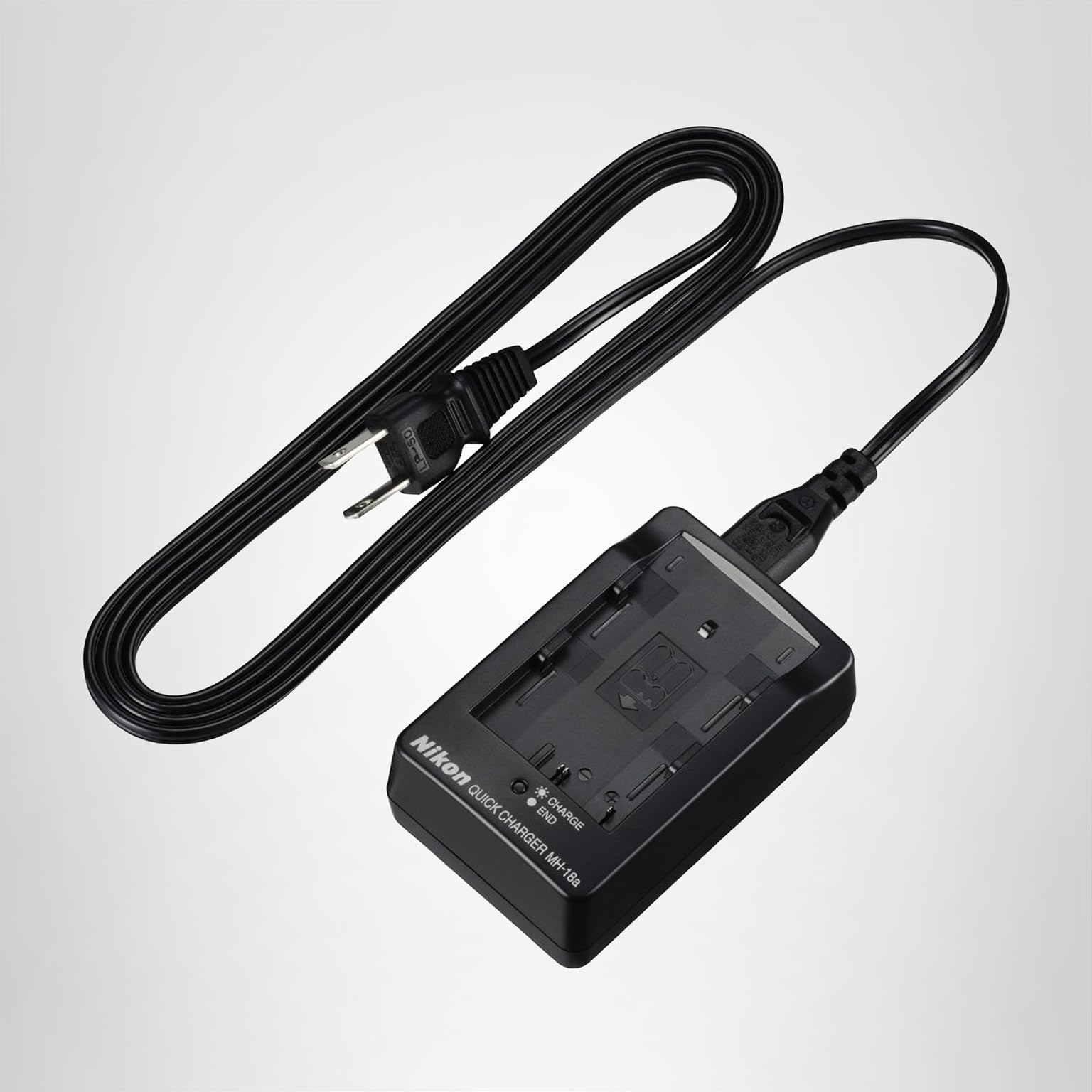 Nikon Z6 40mm f2 バッテリー　充電器　カードつき Amazon.com : Nikon MH-18a Quick Battery Charger for the EN-EL3e