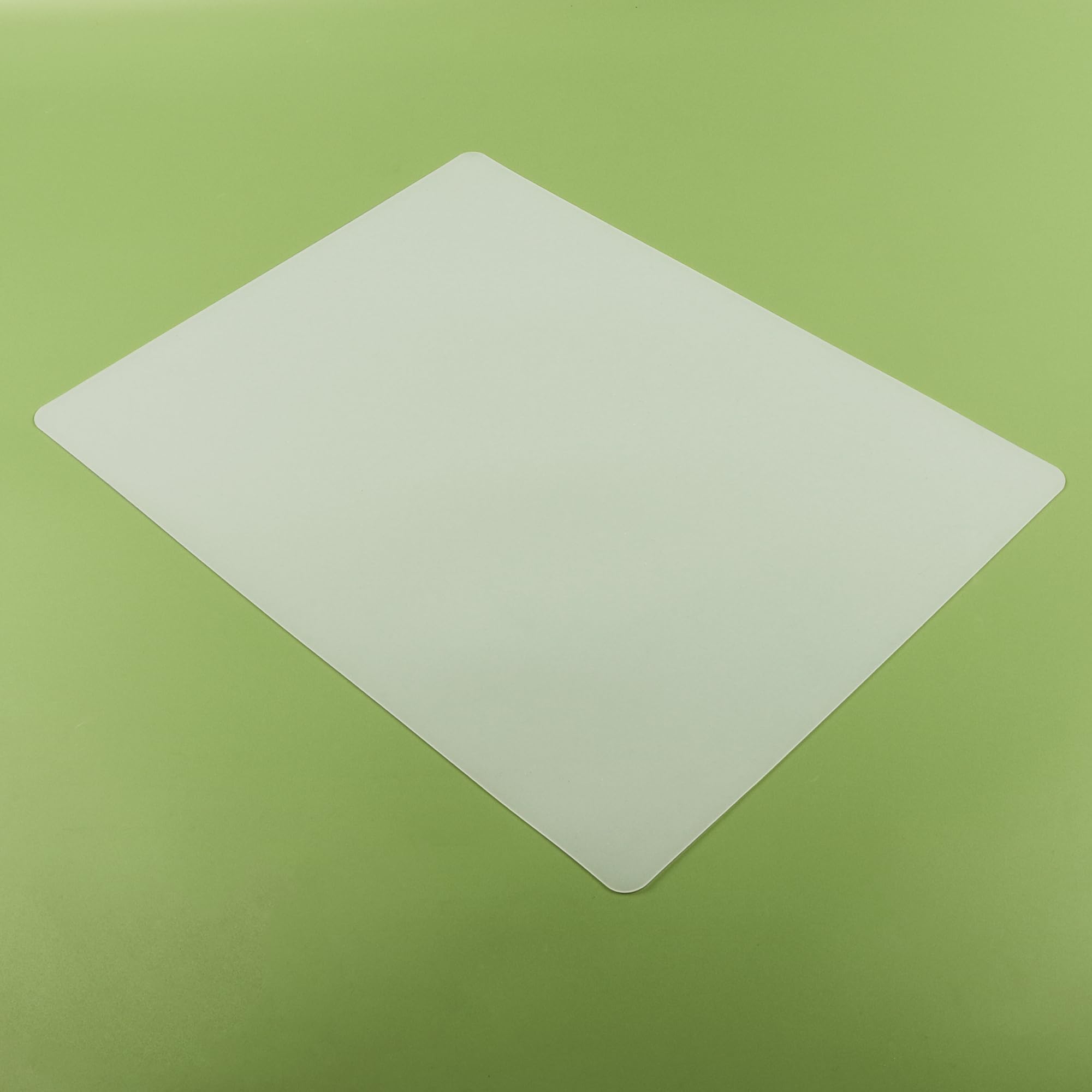Grand tapis en silicone transparent pour comptoir de cuisine, 60 x 90 cm (1 mm d'épaisseur), antidérapant et imperméable, facile à nettoyer, tapis de cuisson résistant à la chaleur pour