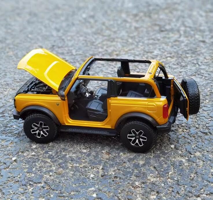 Modelo pre-armado Ford Bronco Badlands 1:18 naranja miniatura 4