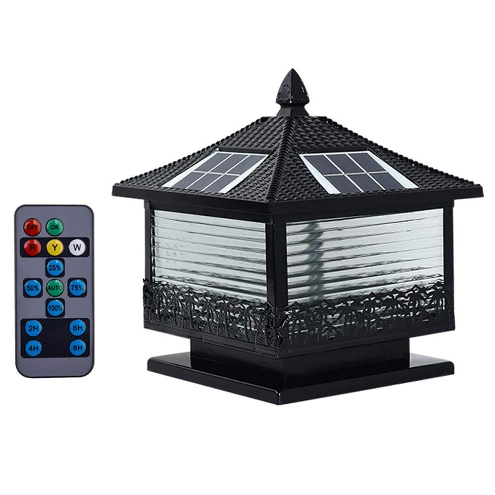 Lampe solaire vintage américaine pour illuminer la porte-fenêtre et la villa