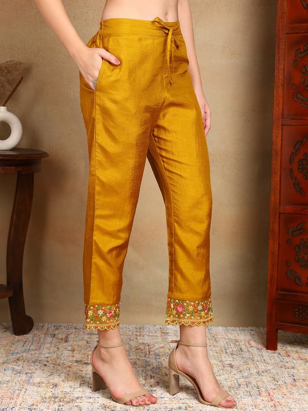 Image of Vaamsi Women's Silk Blend Solid Straight Embroidered Kurta Pant With Dupatta | kurta sets for woman