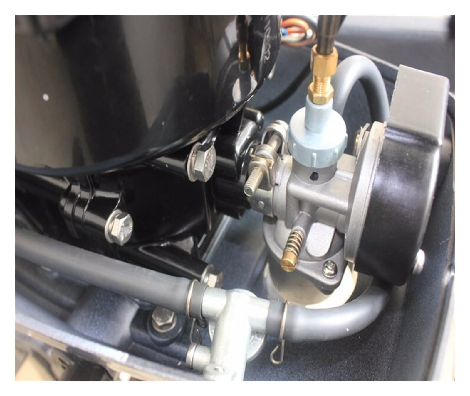 Dwusuwowy silnik zaburtowy o mocy 2,9 kW/4 koni mechanicznych, silnik okrętowy, silnik zaburtowy łodzi