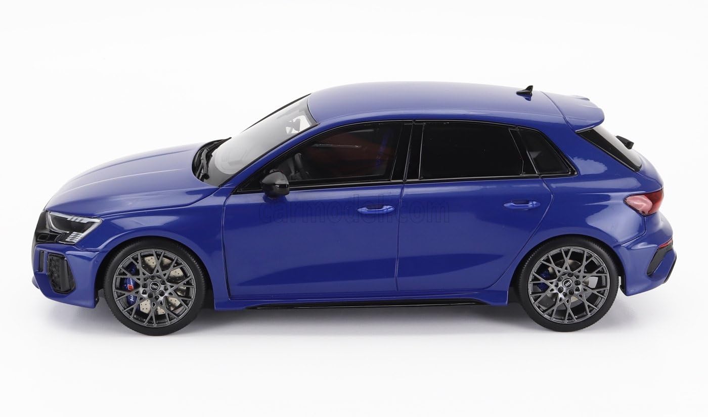 Amazon.co.jp: ミニカー 1/18 アウディ A3 RS3 GT-SPIRIT 1/18