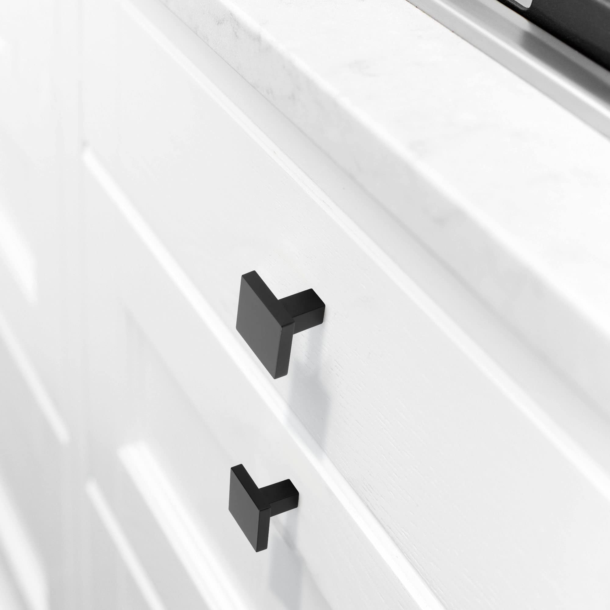TUNNY Pomo cuadrado de espejo de un solo agujero para gabinete, perilla de hardware de un solo agujero de níquel negro mate (10 piezas) para gabinete de cocina, dormitorio, aparador, armario y muebles