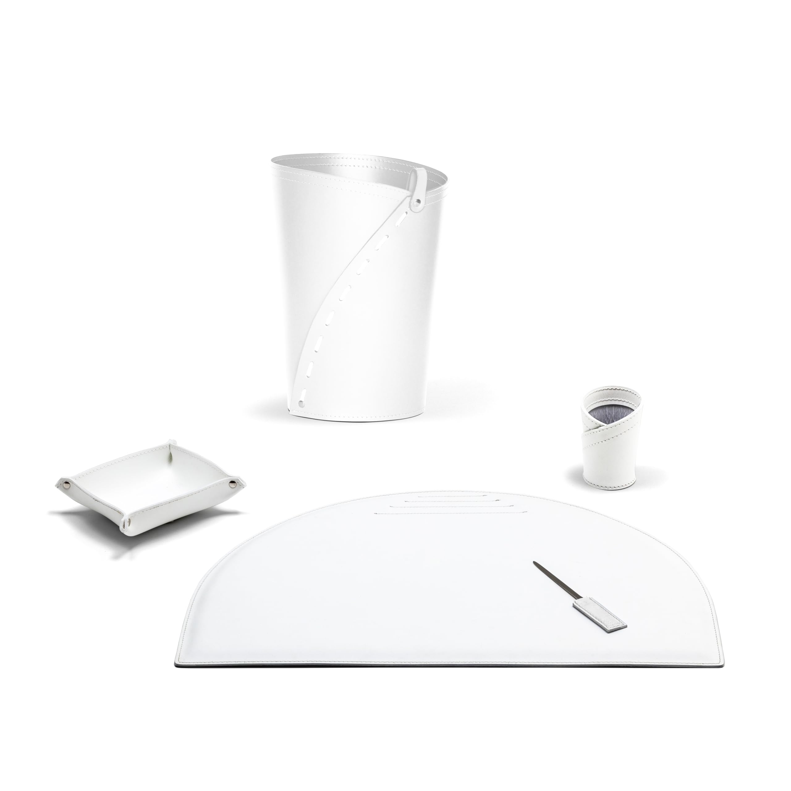 LIMAC Design MEDUNA, Set di accessori da scrivania in cuoio, set ufficio, sottomano da scrivania, portaoggetti, portapenne, antiscivolo, prodotto in Italia. (Bianco)