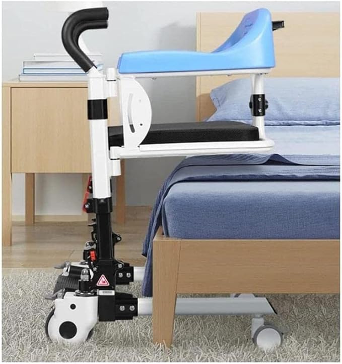 Sedia A Rotelle Di Guida Del Nonno Del Fumetto | Vettore Premium - Foto 7