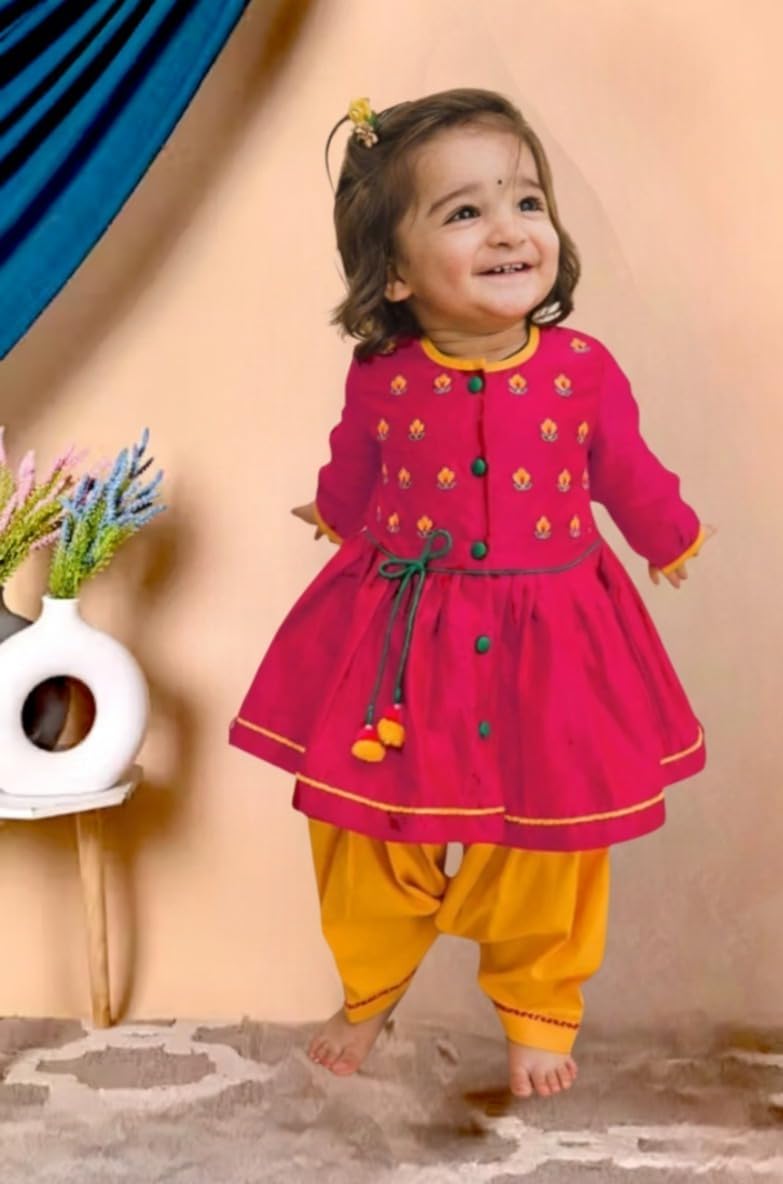 Winter Sweater for unisex kids and baby||