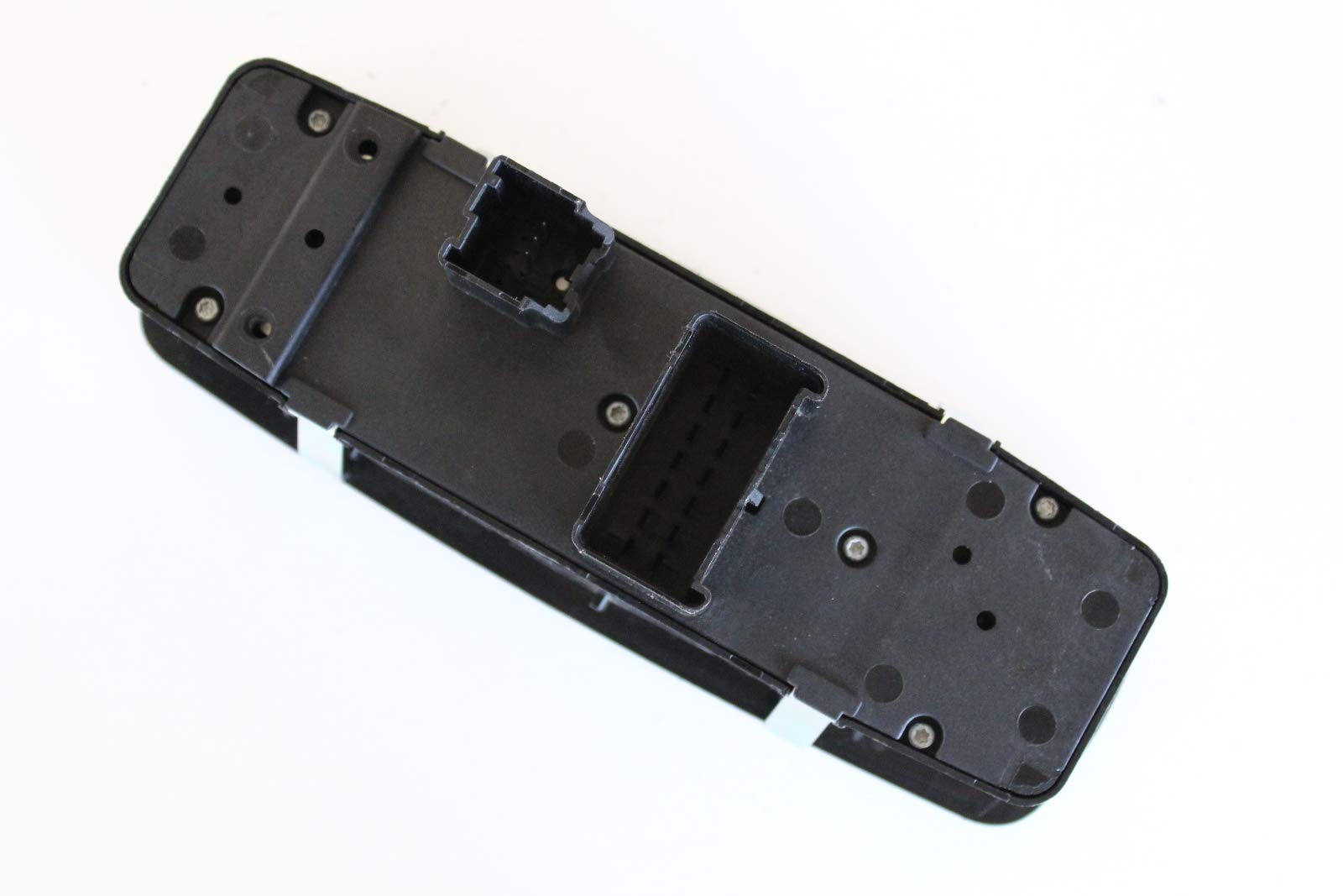 Amazon.com: Genuine Chrysler 68110872AA Door Switch : Automotive