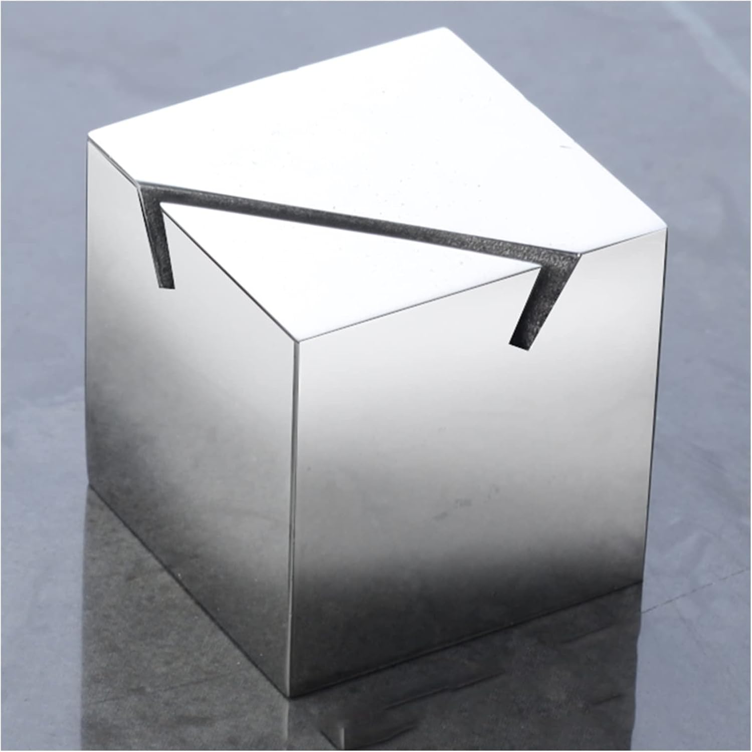 5PCS Place Card Holders,Stainless Steel Solid Base Picture Memo Clip Note Photo Clip Holder Wedding Table Name Number Holder Geometry Body Party Decor(Black Cube 2)