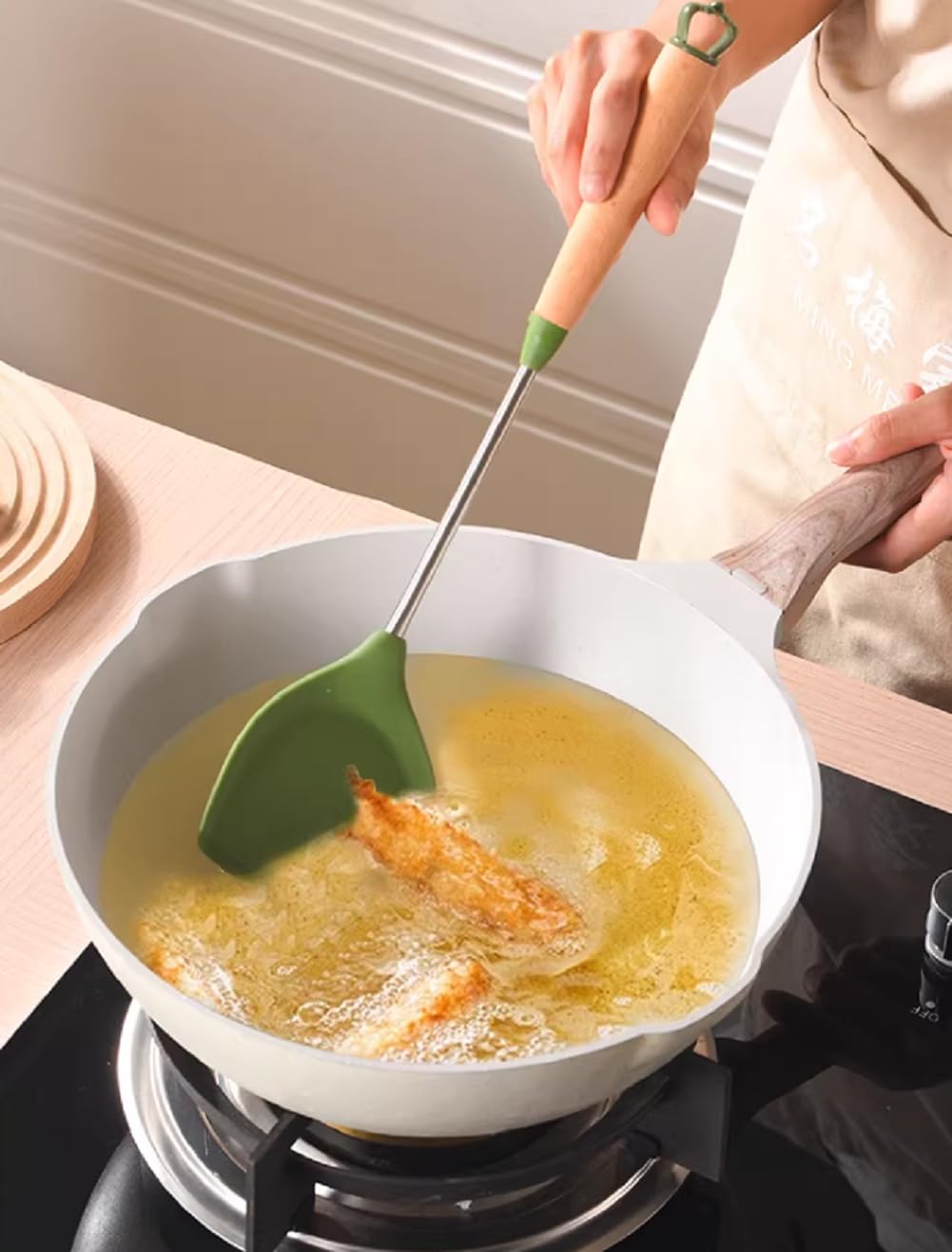 Set di spatole in silicone, resistenti al calore, cucchiaio scanalato e spatole, senza BPA, lavabili in lavastoviglie, 4 utensili da cucina per mescolare e servire