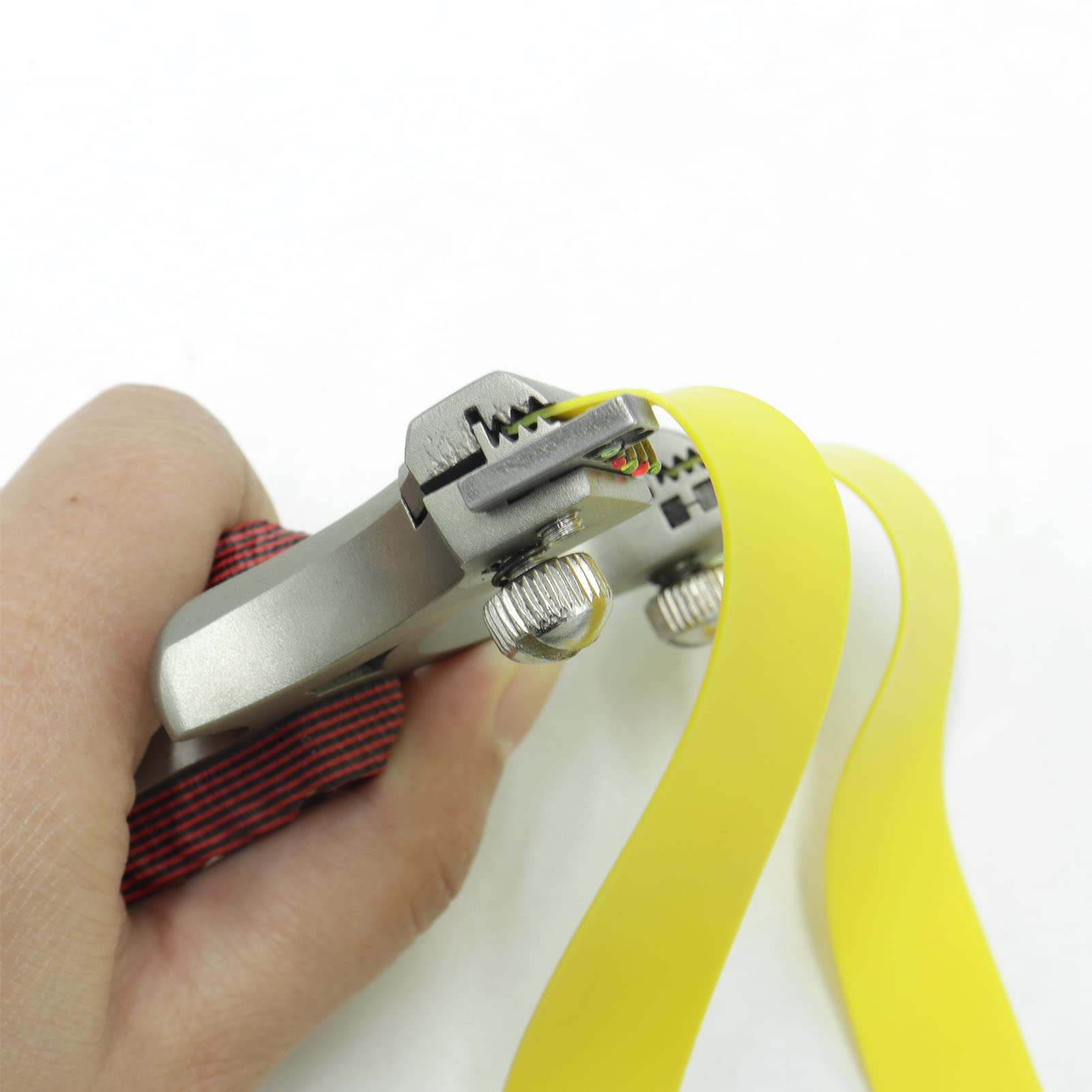 Amazon | OBTOUTDOOR 10個強力な輪ゴムセットスリングショット