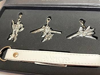 非売品　超時空要塞マクロス　ストラップ&3種チャーム　パチンコ販促品 Amazon.co.jp: FEVER 超時空要塞マクロス ストラップ