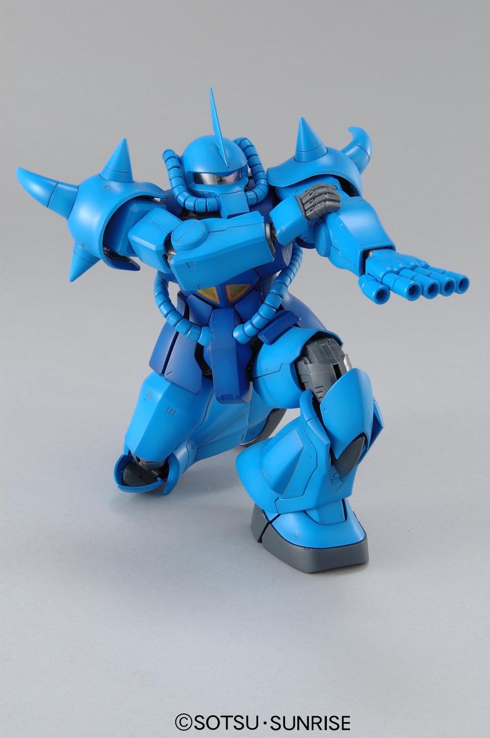 Amazon | MG 機動戦士ガンダム MS-07Bグフ Ver.2.0 1/100スケール 