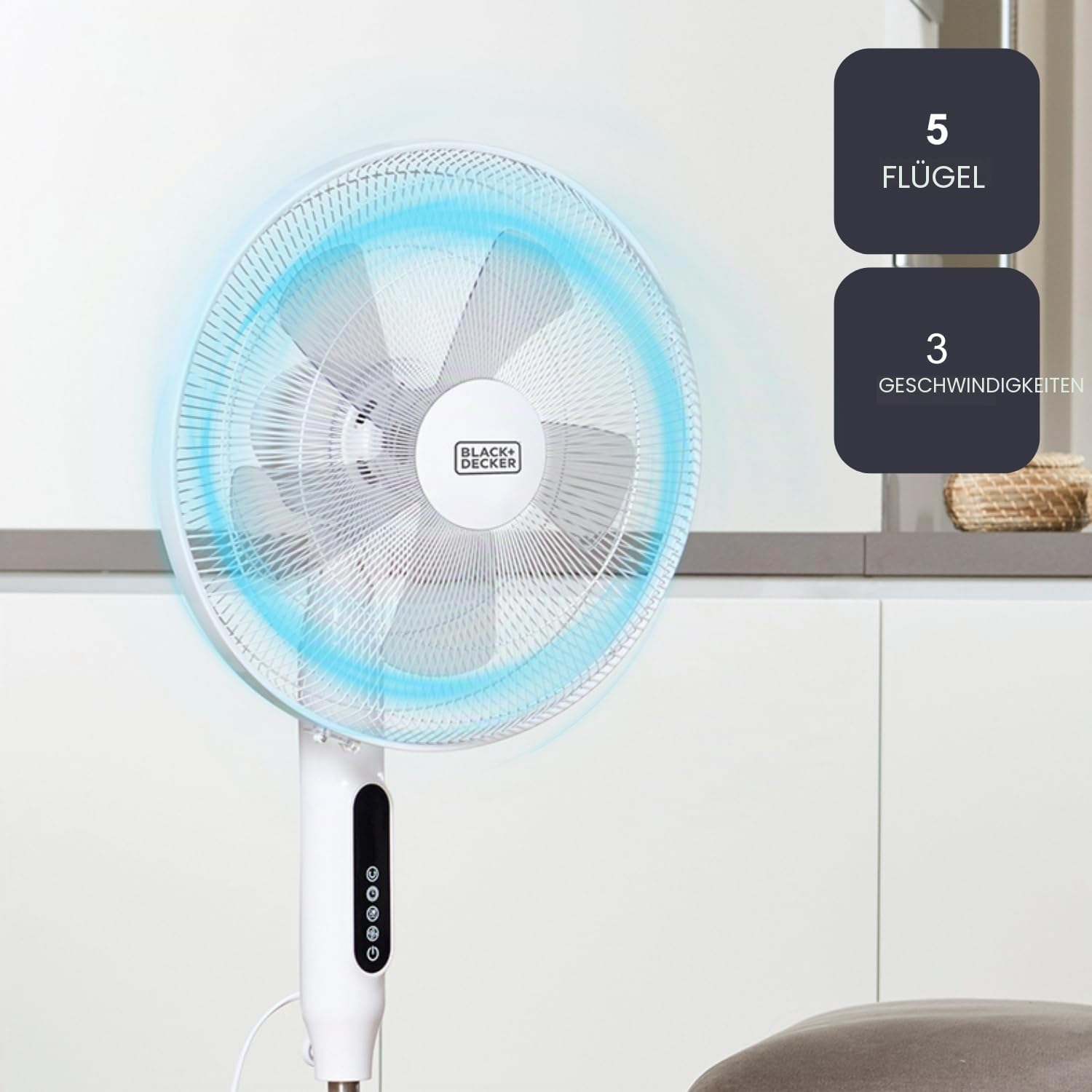 BLACK+DECKER - Standventilator 50 W | 3 Geschwindigkeiten | 3 Modi | Oszillierend | Höhe 110–115 cm | Touch-Bedienfeld | Fernbedienung | Timer 15 h | Runde Basis | Weiß