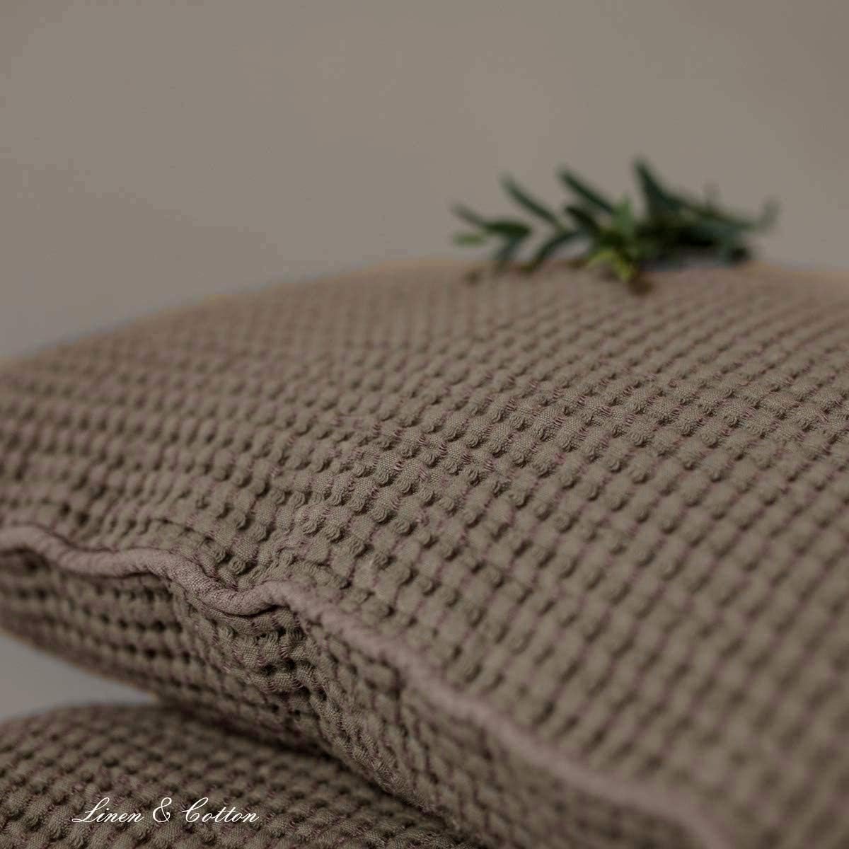 Linen & Cotton Plaid Decke Sommer Tagesdecke Waffelpique Enzo - 48% Leinen, 52% Baumwolle, Taupe (210 x 250 cm) Blanket Überwurf Bett Doppelbett Überwurfdecke Bettüberwurf Bettbezug Bettwäsche