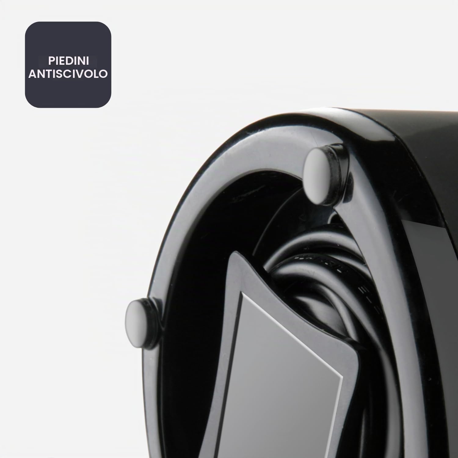 Black+Decker - Macinacaffè Elettrico 150W | Lame in Acciaio Inox | Capacità 50g | Sistema di Blocco | Avvolgicavo | Piedini Antiscivolo | Compatto ed Elegante | Ideale per Caffè e Spezie