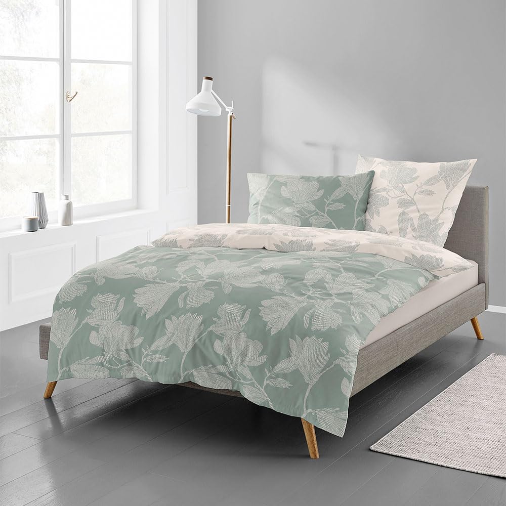 Bassetti MIRA 9325861 - Biancheria da letto + 2 federe in 100% raso di cotone di colore rosso R1, dimensioni: 200 x 200 + 2 K 80 x 80 cm