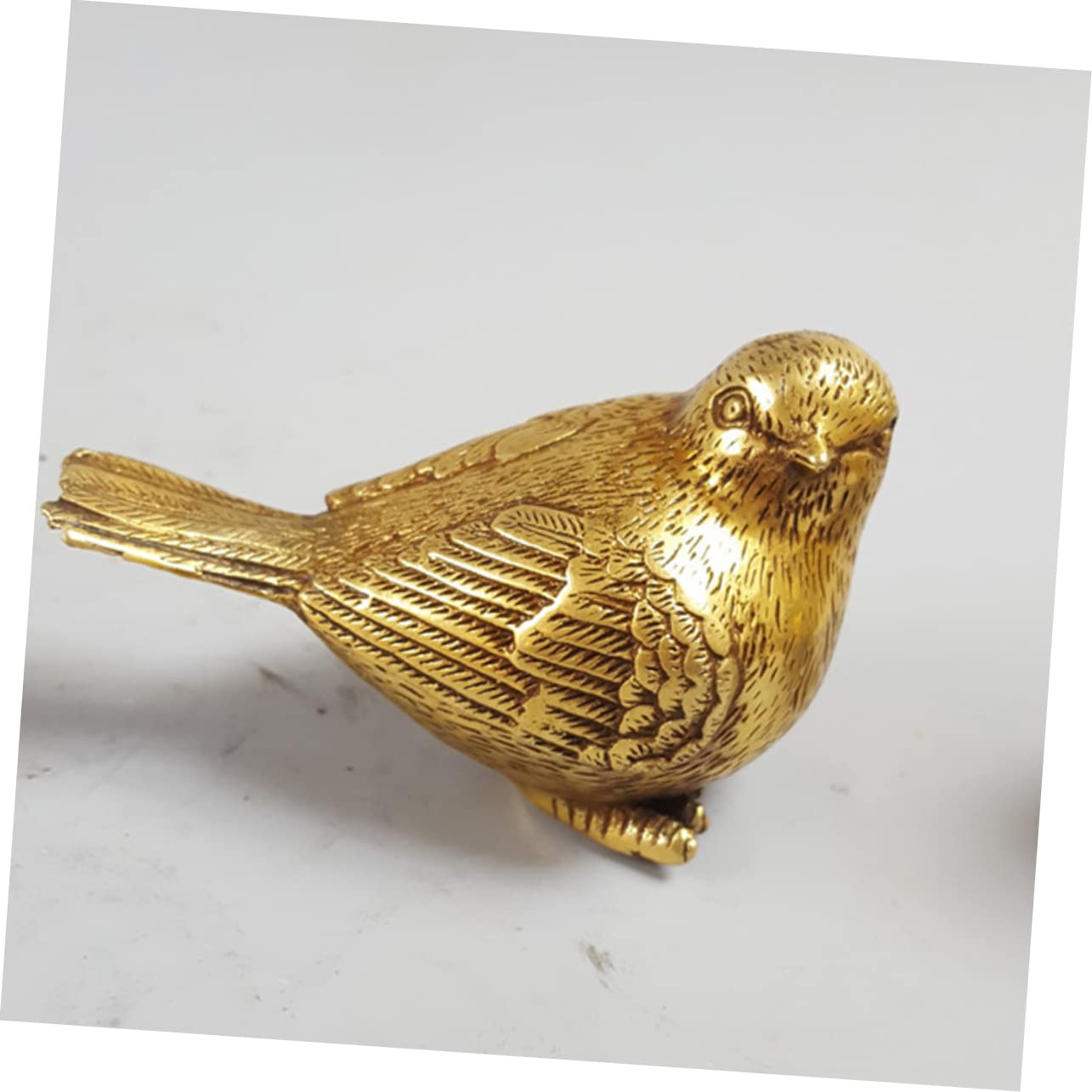 Mobestech Kupfervogel Dekofigur 1 Stück Gold für Heimdekoration | Dreidimensionale Form, Handbemalte Linien, Lebendige Ausführung, Leichtes Einzelstück Zufälliger Stil