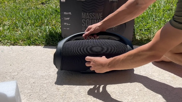Watch JBL Boombox 2 - Unboxing and Specifications on Amazon Live
