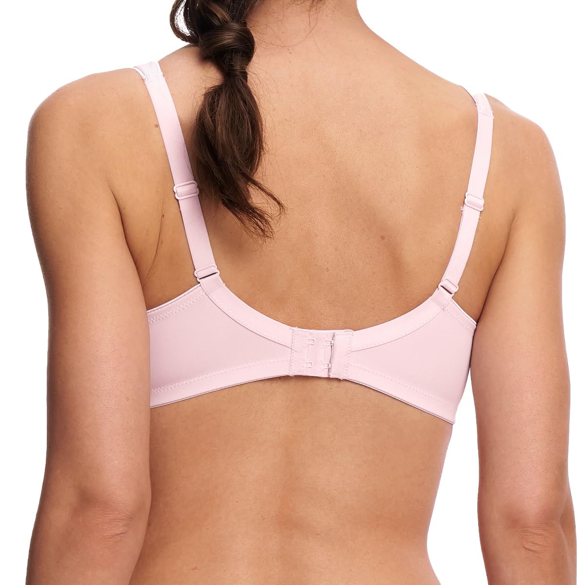 Susa Stanik Kobiety Milano