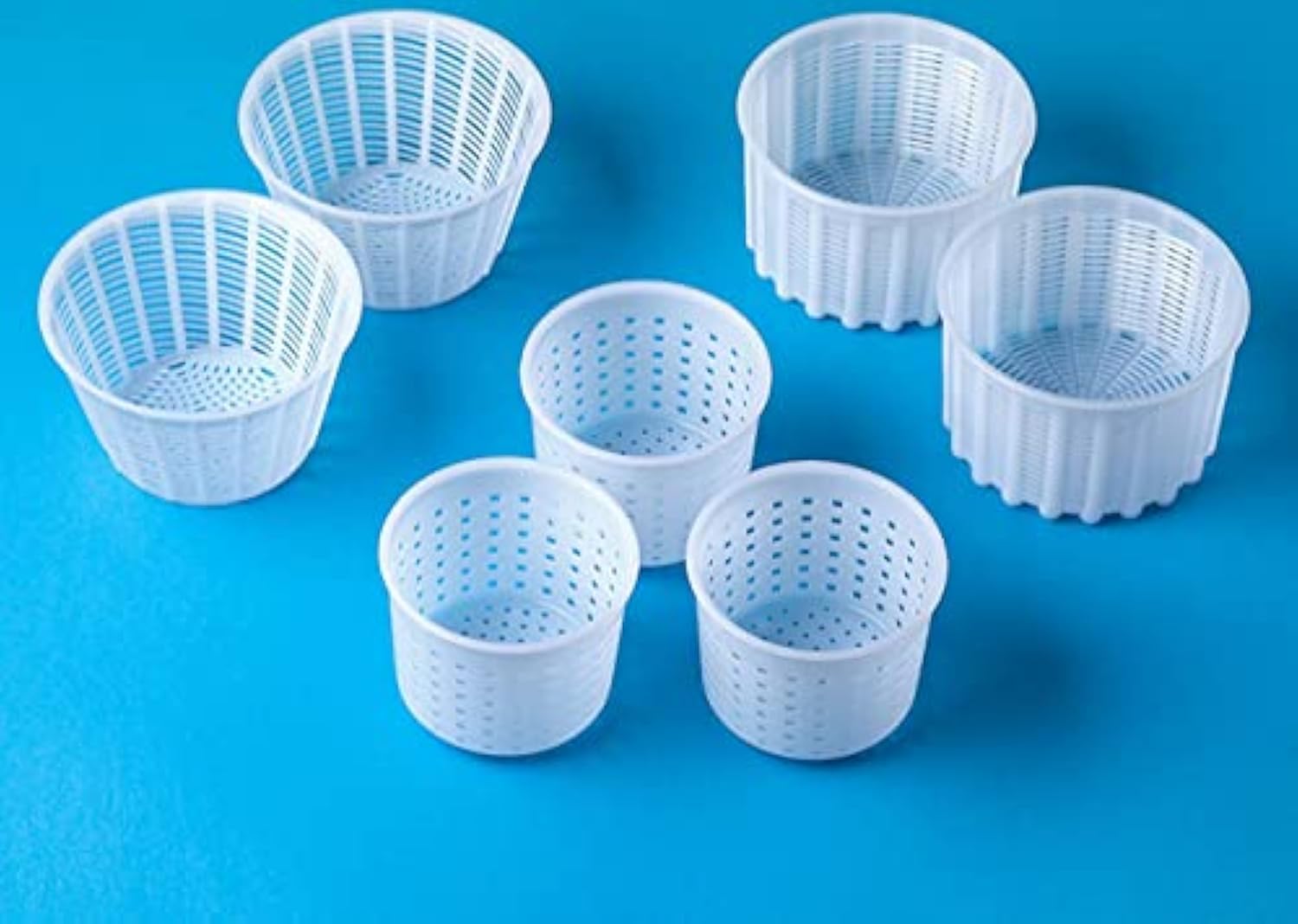 QG Group 7 Items Cheese Making kit | Variouse Cheese molds 0.25-0.6kg for Soft Cheeses (7). Cheesemaking from Cow and Goat Milk. Cheese Making Supplies