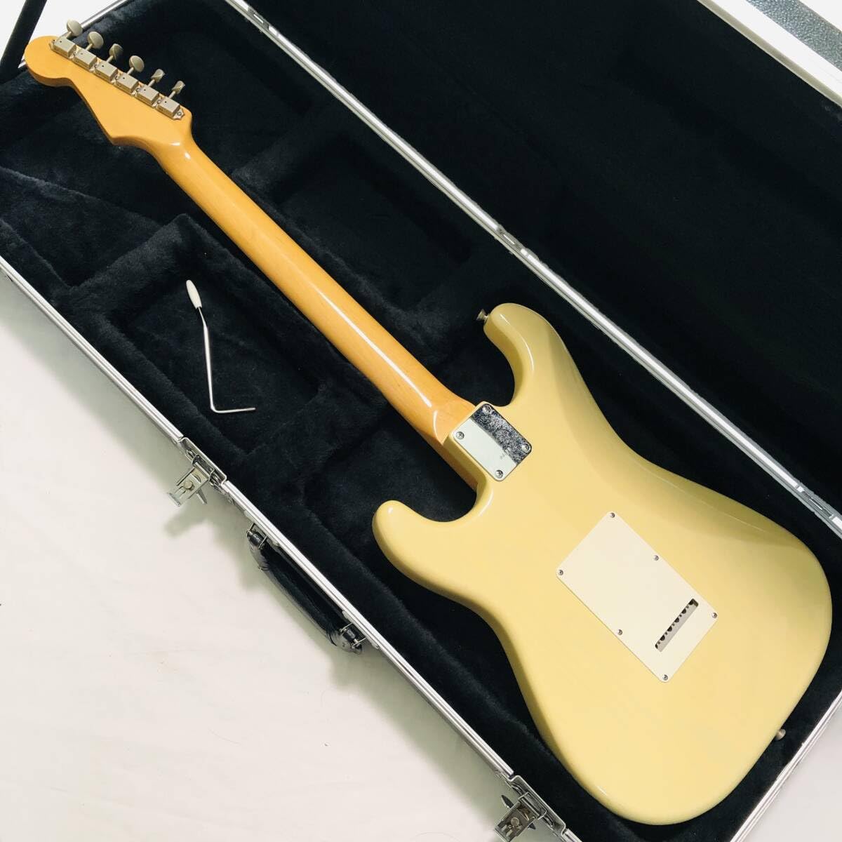 【希少】HARMAN ストラトタイプ 希少】HARMAN ストラトタイプ・エレキギター