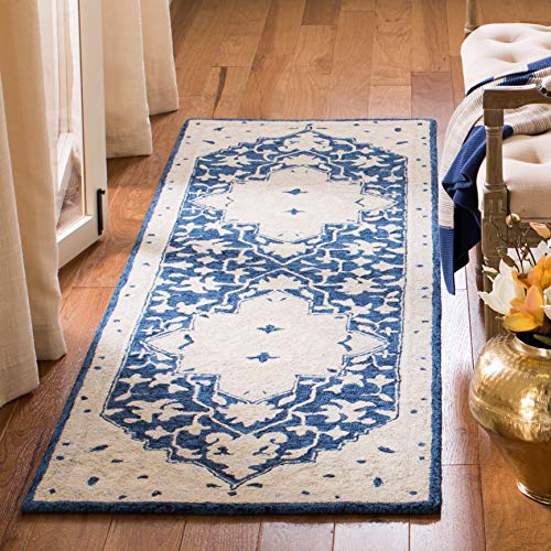 Safavieh Micro-Loop Collection Runner Rug - 2'3