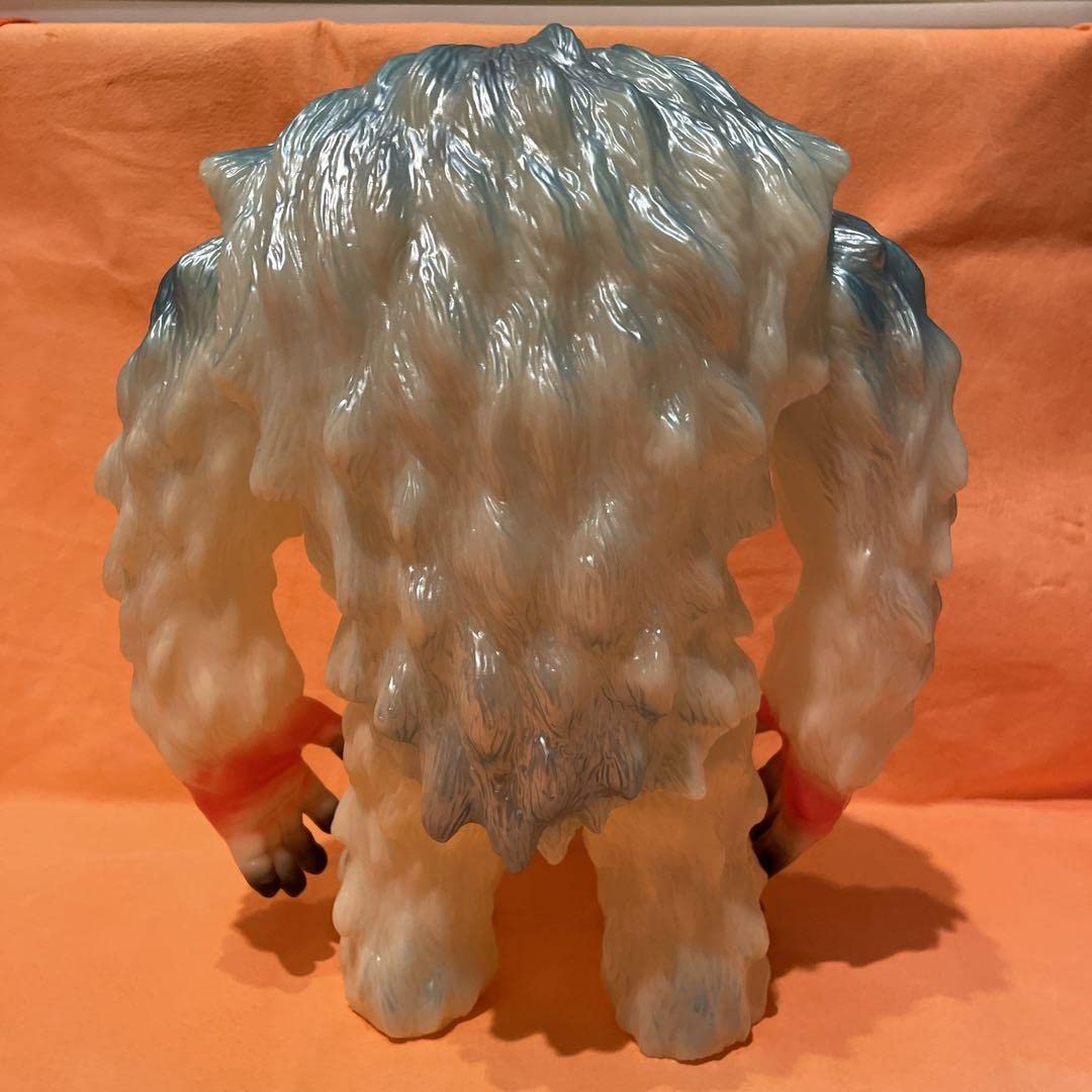 Amazon.co.jp: 蓄光 獣人オメガ ソフビ インディーズ ゴリラ
