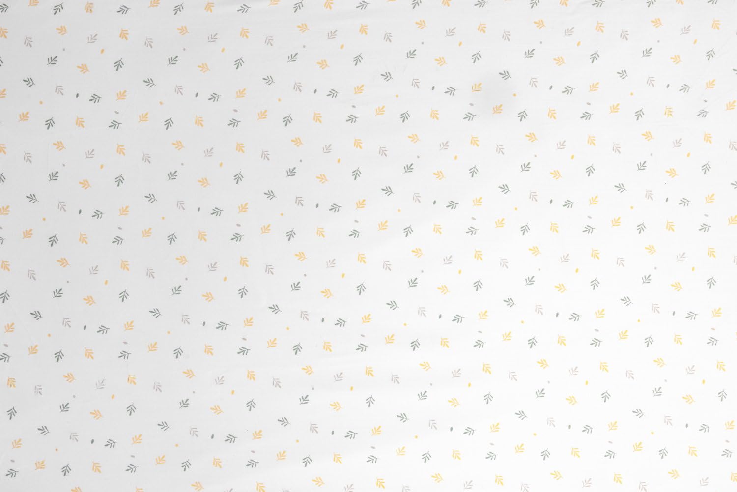 Chicco Set di Lenzuola in Fibra di Bambù, 1 Lenzuolo Superiore, 1 Lenzuolo con Angoli, 1 Federa, Compatibili con Materassi 58x110 cm, Compatibili con culla Next2Me Forever, Fantasia con foglioline