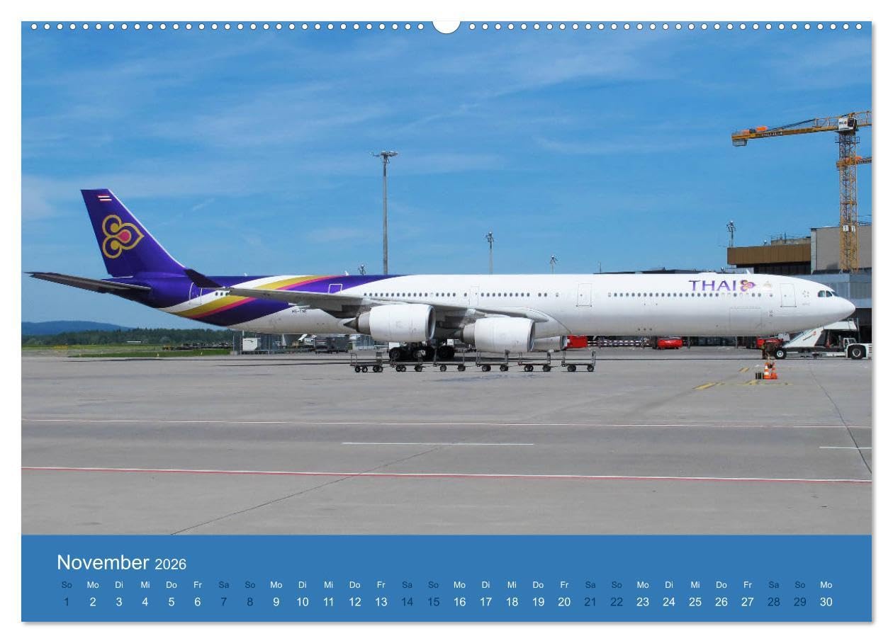 Airbus Airliners (hochwertiger Premium Wandkalender 2026 DIN A2 quer), Kunstdruck in Hochglanz: Die Airbus Flugzeug Familie deckt heute das ganze ... Von A300 bis A380 (CALVENDO Mobilitaet)