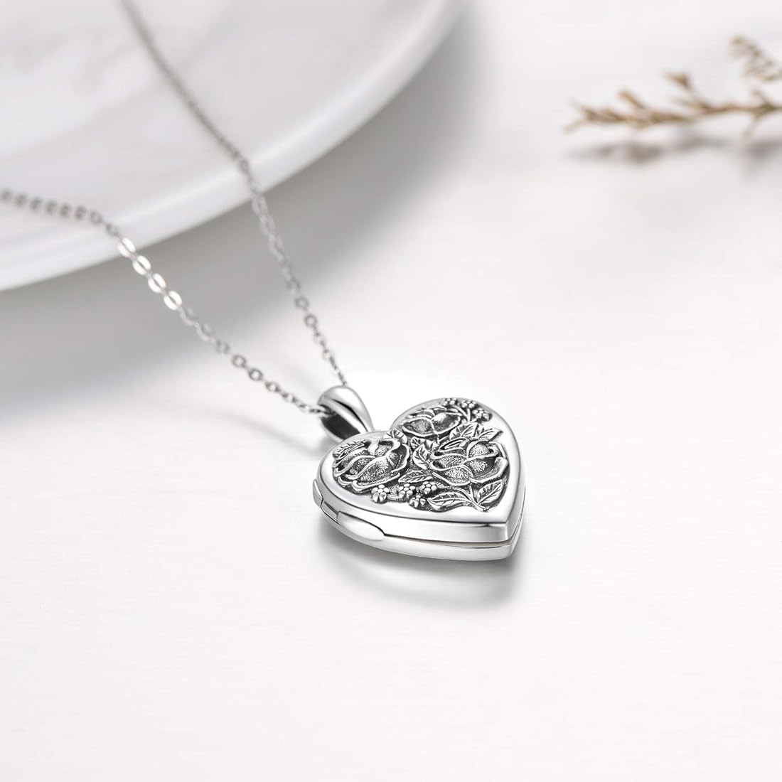 MEDWISE 925 Sterling Silver Locket Necklace That Holds Pictures
