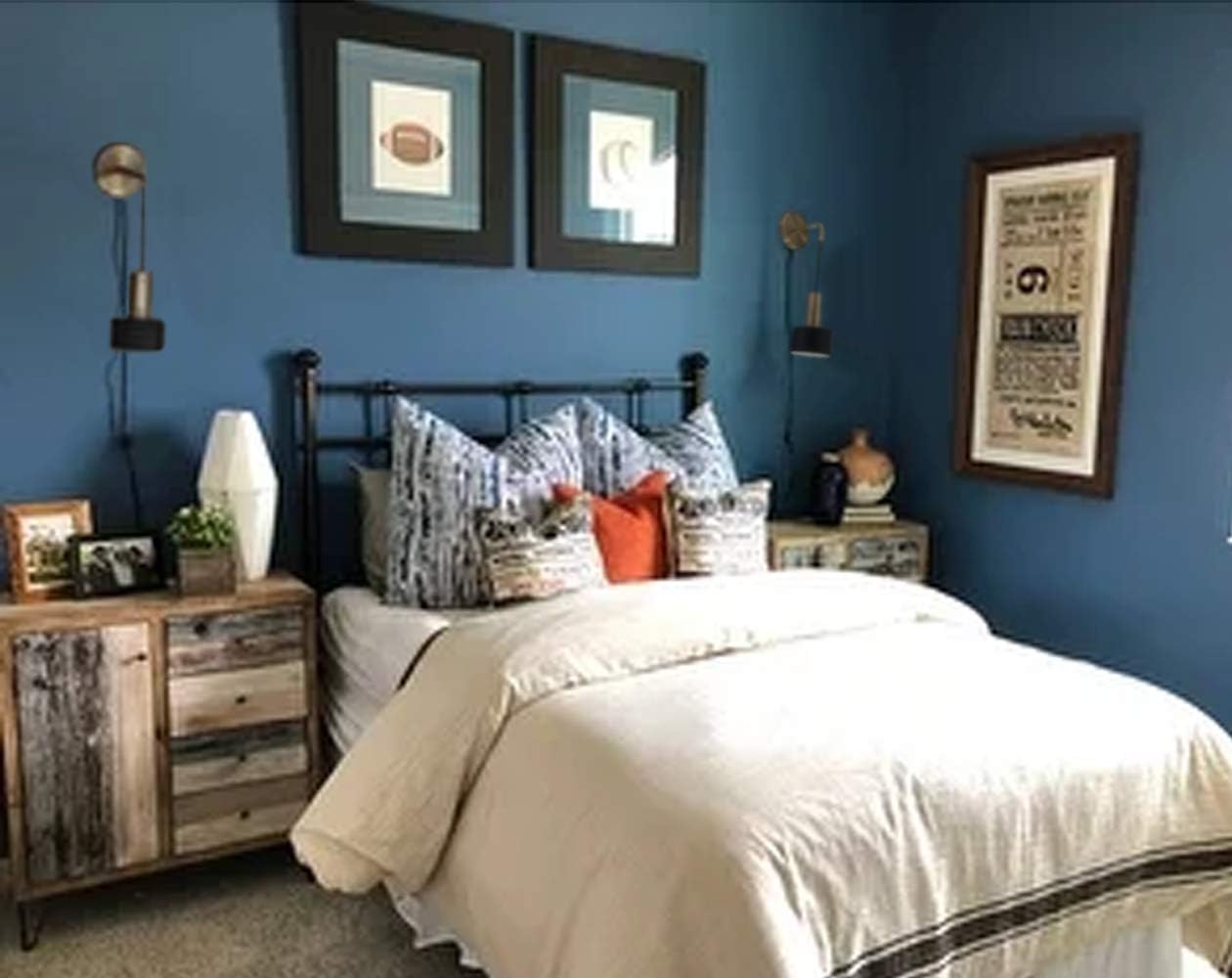 Kiven 1-Light Mid Century Modern Wall Light,Matte Brass,Matte Black Shade,Cord Length Adjustable