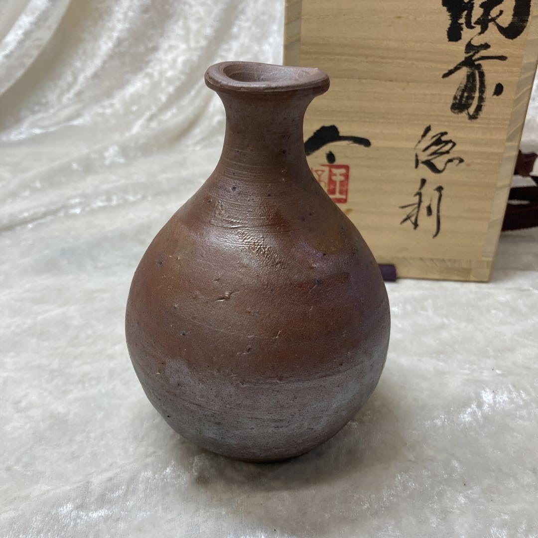 ●【ギザ口】114.一輪挿し、徳利…備前焼 Amazon.co.jp: 備前焼 王子窯 徳利 一輪挿し 赤畠太 : おもちゃ