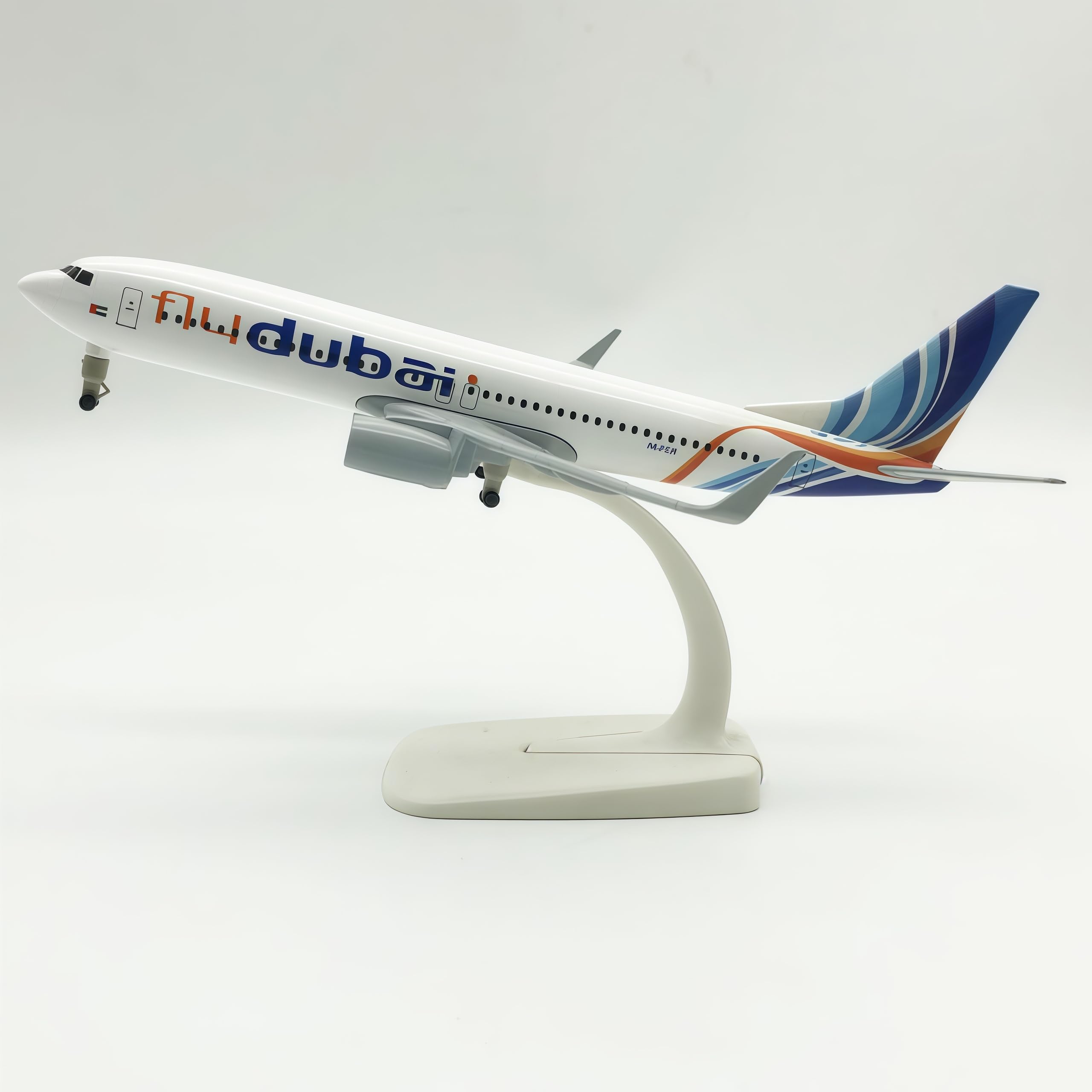 LGSRSNXHTX 20cm Model Plane 1/300 Diecast Metal Airplane Model Dubai B737 with Stand Aircraft Collectible for Aviation Enthusiasts,Desktop Decor Gift for Adult