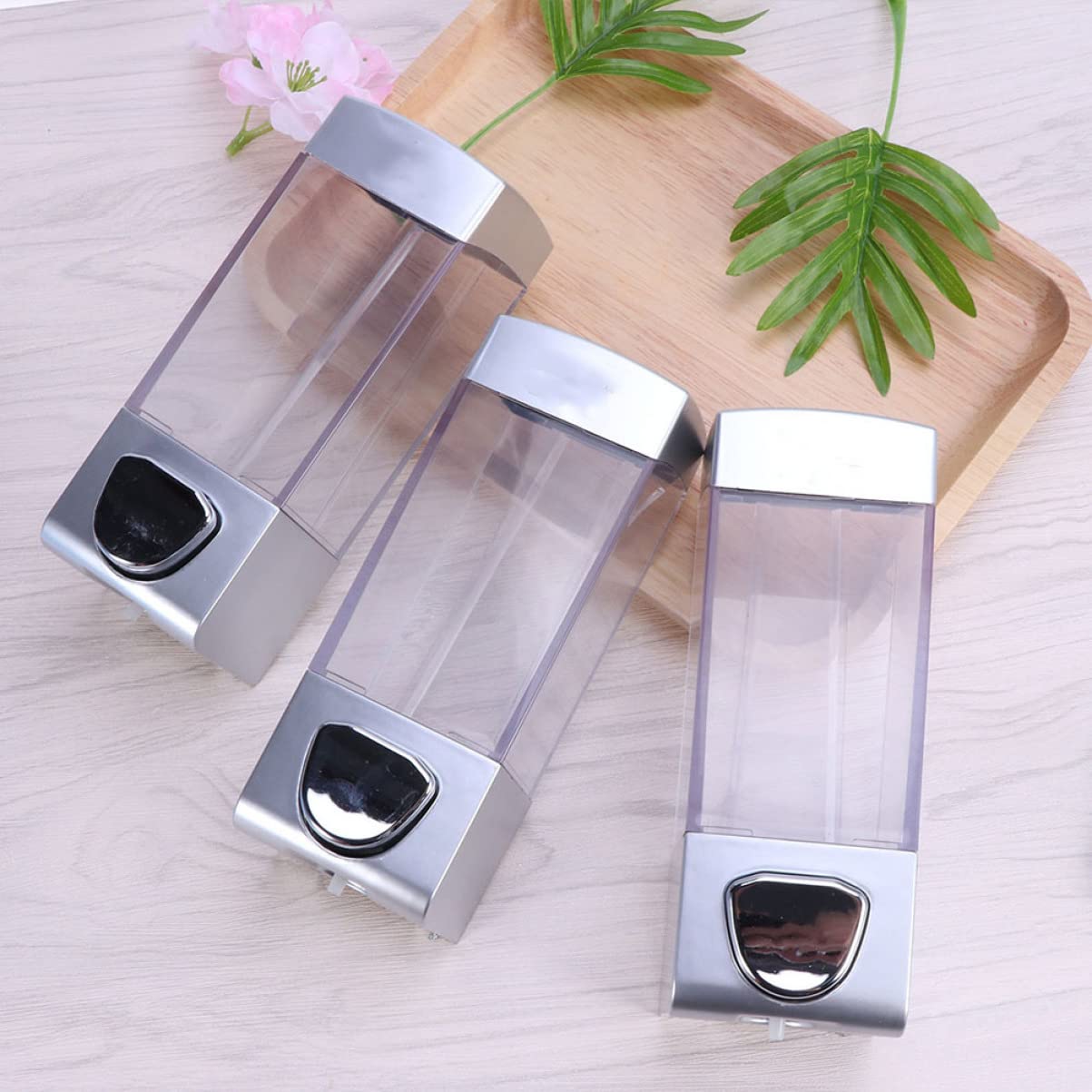 Dispenser Di Sapone a Parete Triplo Erogatore a Pompa Per Shampoo, Balsamo e Gel Doccia Trasparente, Facile Installazione Per Bagno, Cucina, Hotel, Design Salvaspazio Con Pulsante Premibile