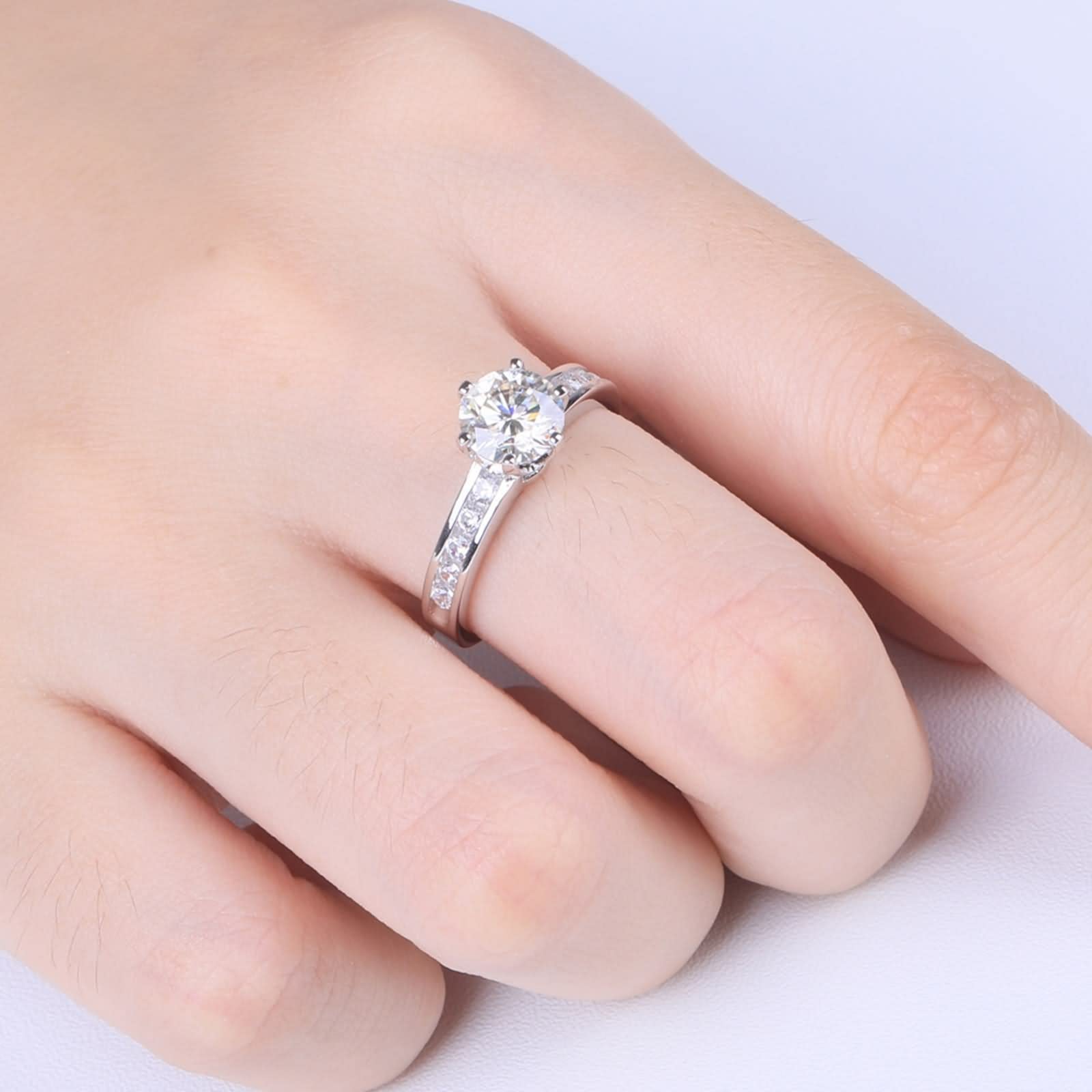 WXKAGF Eheringe für Damen, stapelbare Silberringe für Damen, Solitär-Design mit 6 Zinken und weißem, rundem, brillantem Moissanit-Sterlingsilber