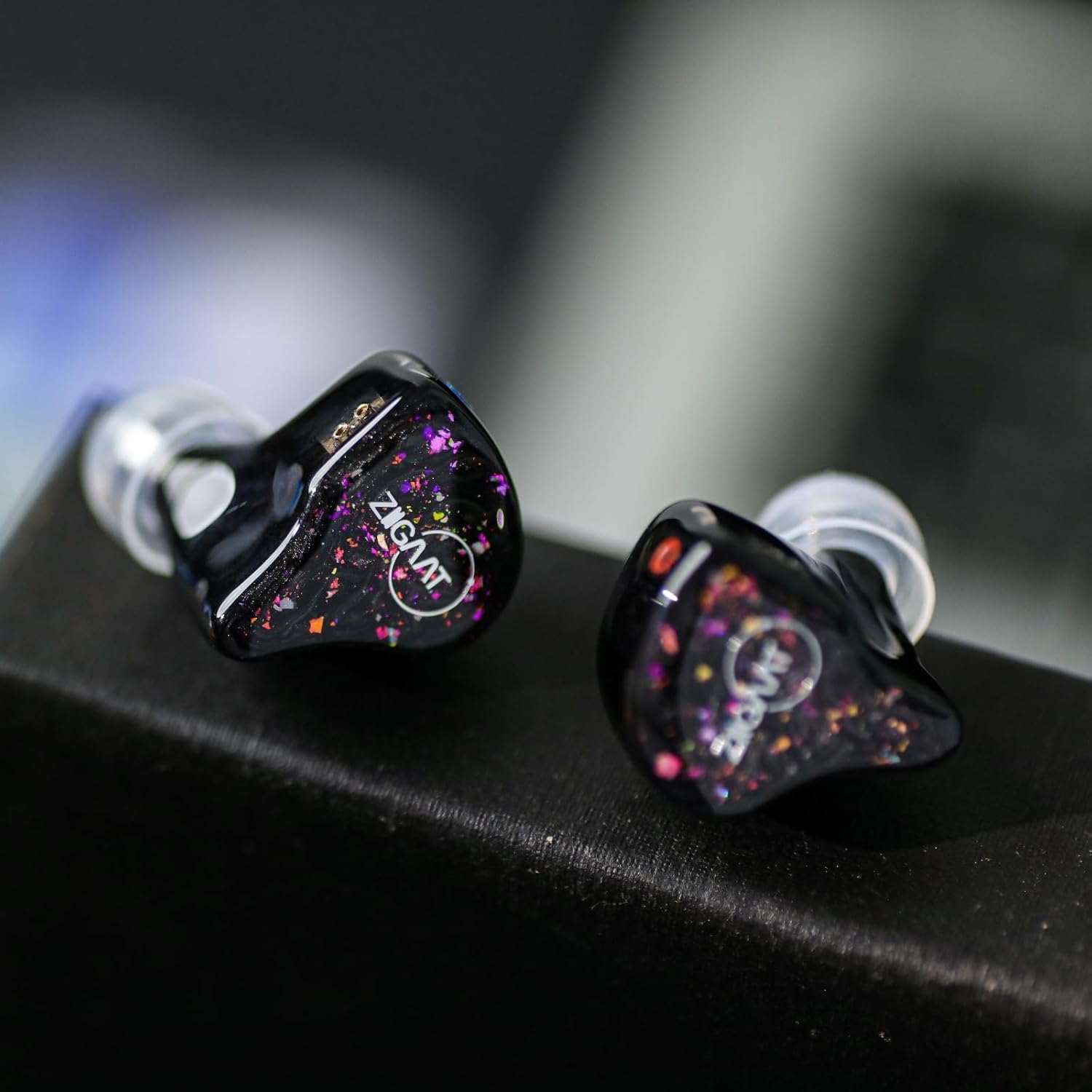 ZIIGAAT x Fresh Review Arete 1DD+4BA Hybrid in Ear Monitor, HiFi Wired Earbuds, Studio Monitor Tunning Wired Earbuds Earphones with Detachable 2-Pin Cable for Musician Audiophile(Black)