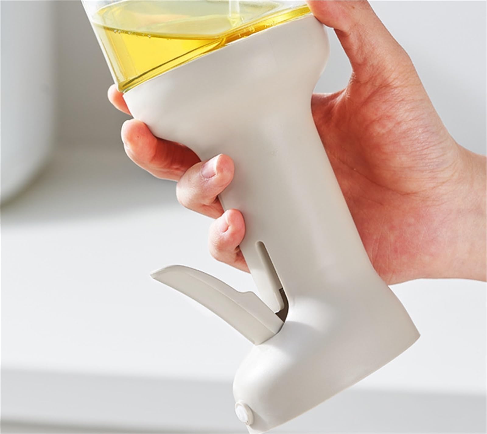 Bottiglie Dosatore Olio | Oliera da Tavola Spruzzatore For Olio A Spinta Controllo Nessun Attaccato Adatto For Grigliare E Friggere Aceto(Yellow,450ML)