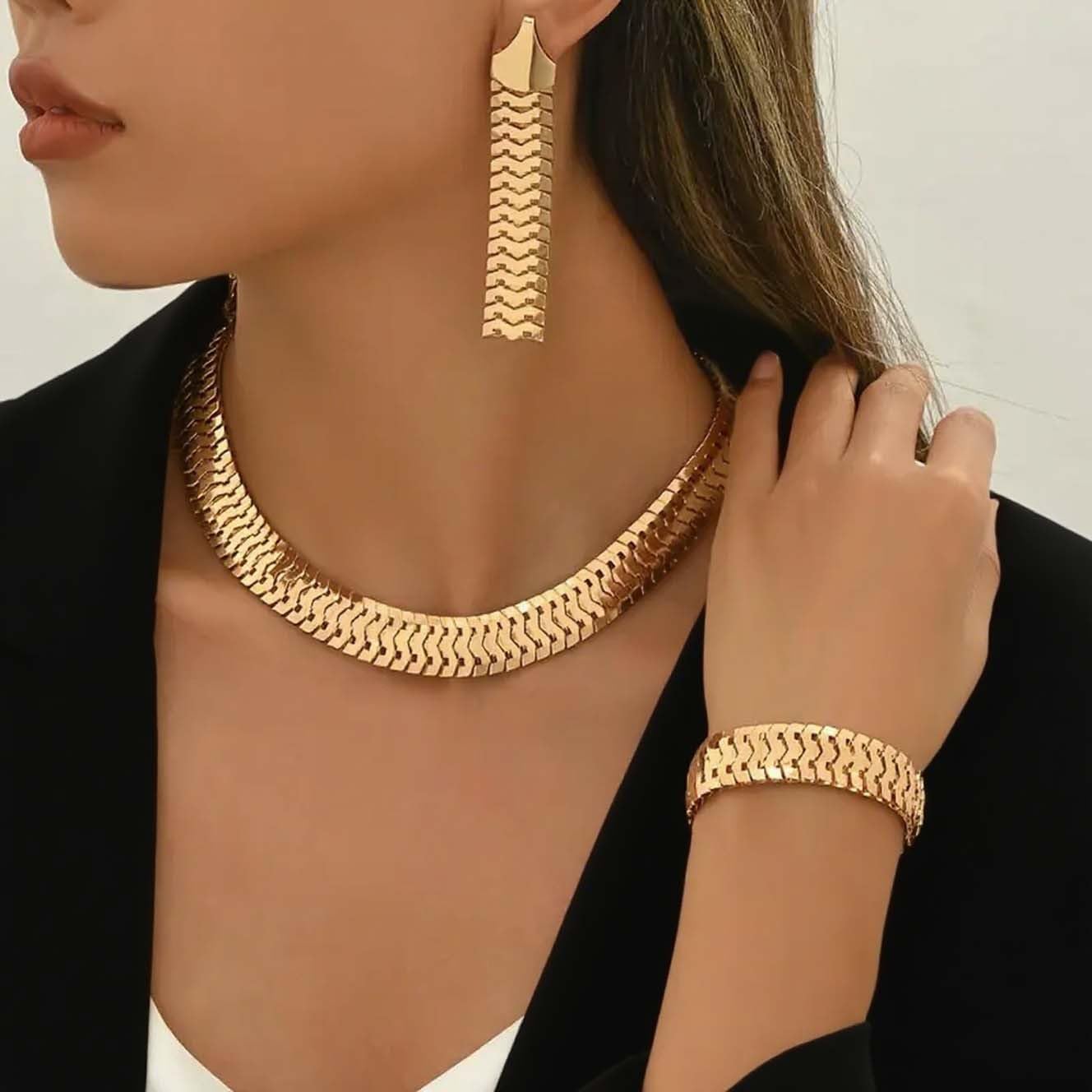 Chunky Gold Jewelry Sets for Women Punk Necklace Earrings Bracelet Set Trendy Cuban Link Thick Snake Choke Necklace Statement Necklaces Earrings Bracelet Set Fashion Jewelry Gift for Women