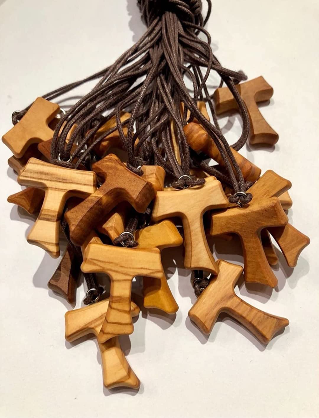 Croce Tau In Legno Di Ulivo - Con Preghiera Padre Nostro - Misura Media 15x11 Cm - Prodotto Vicino Assisi