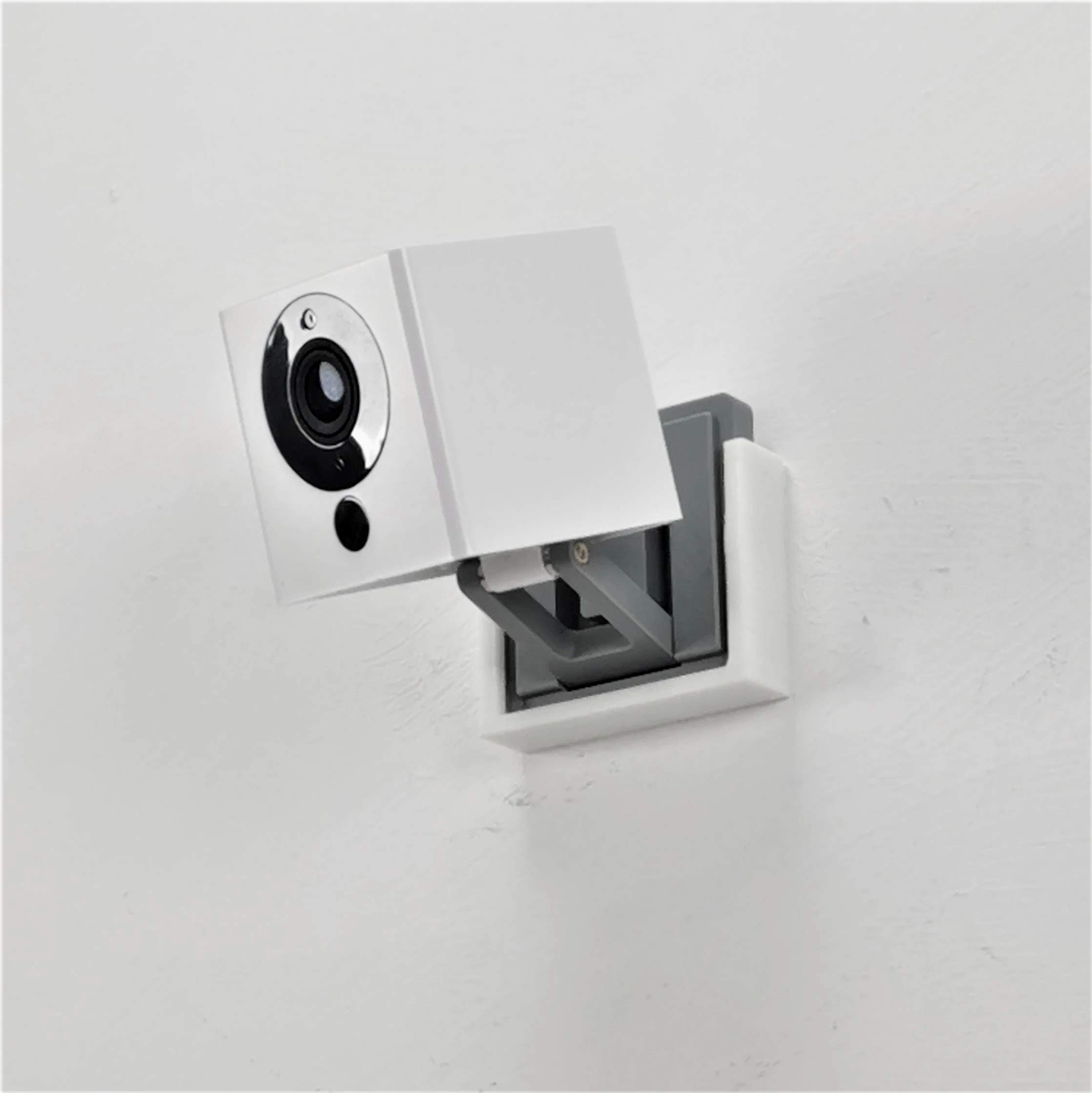 Neos Smart Cam Wall Mount Wall Bracket (White)