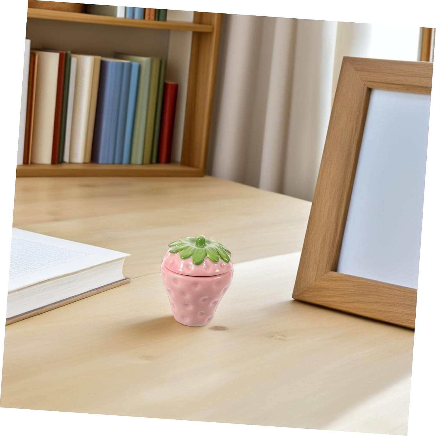 UKCOCO Ceramic Strawberry Shaped Scented Candle Jar DIY Empty Candle Holder Pink Porcelain Wax Cup for Home Decor Table Centerpiece
