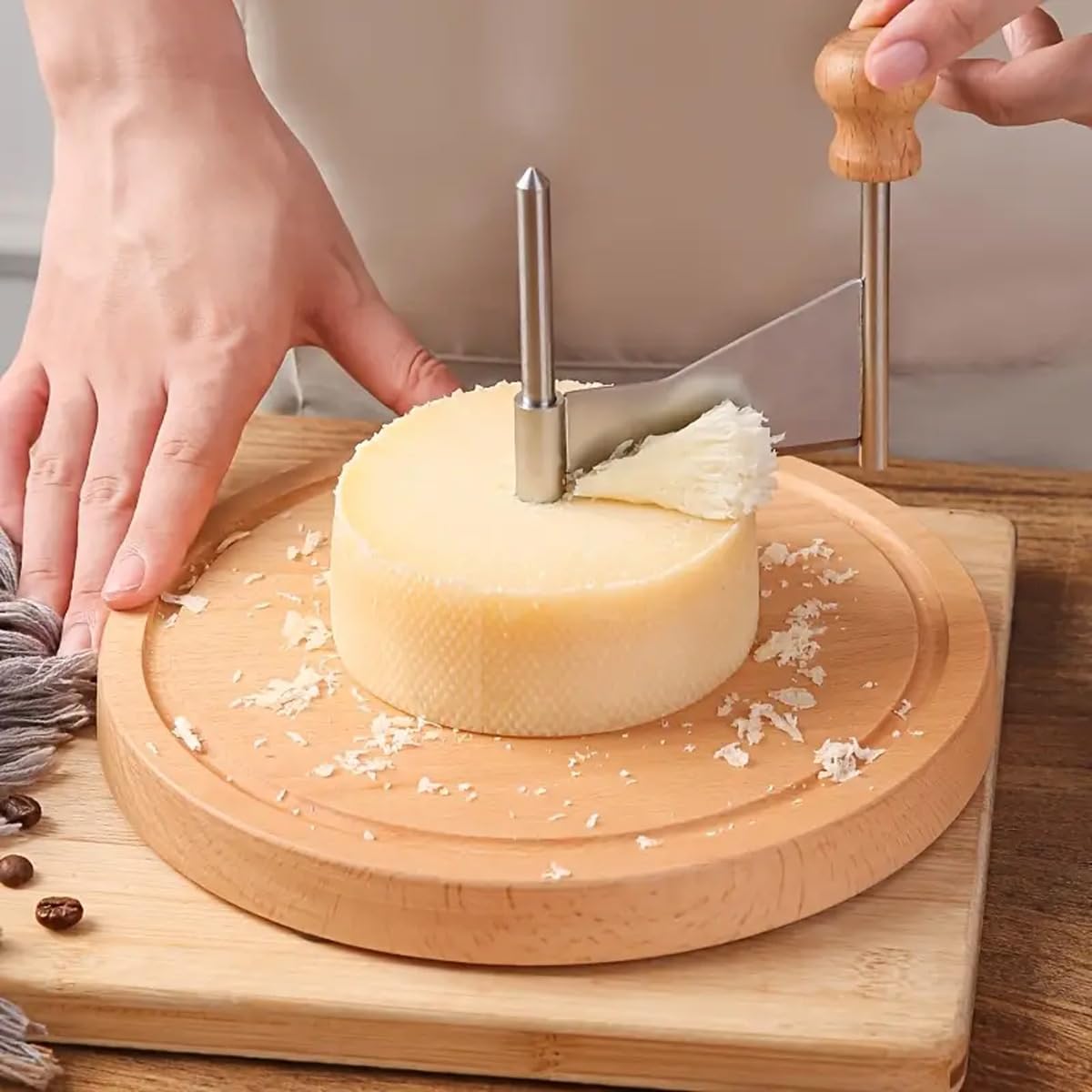Cheese Curler Wheel with Lid, Stainless Steel Cheese Shaver Wheel, Cheese Curler Flower Maker Wheel Slicer, Suitable for Restaurants, Cafes, and Dessert Shops, Home (C,No lid)