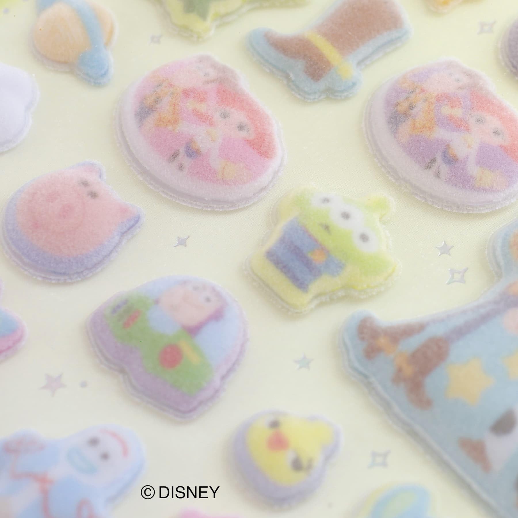 Amazon.co.jp: Toy Story Cotton Puffy Seal 137582 : Office Products