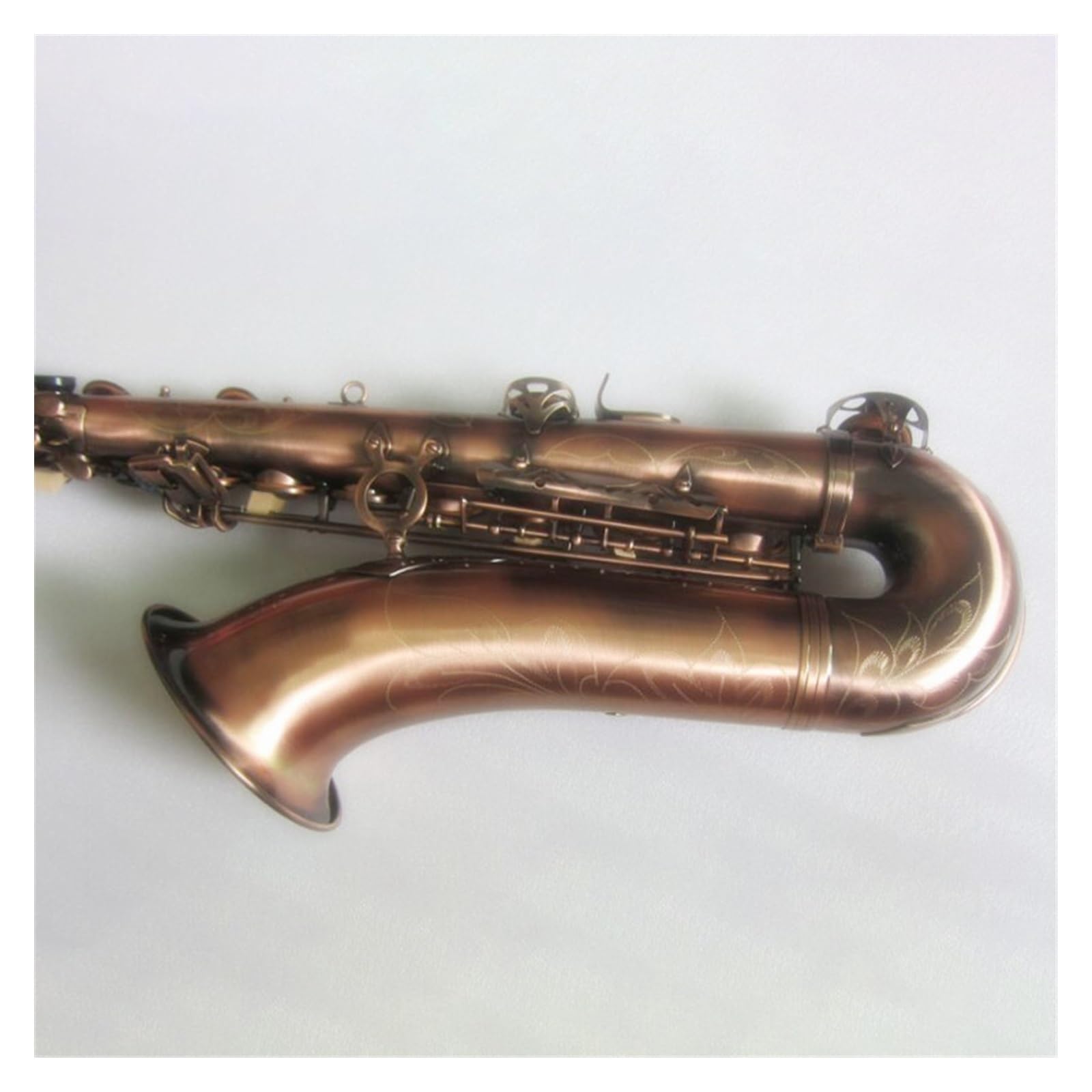 Sassofono Tenore Professionale Eastern Music Rame Riferimento 54 Con Custodia