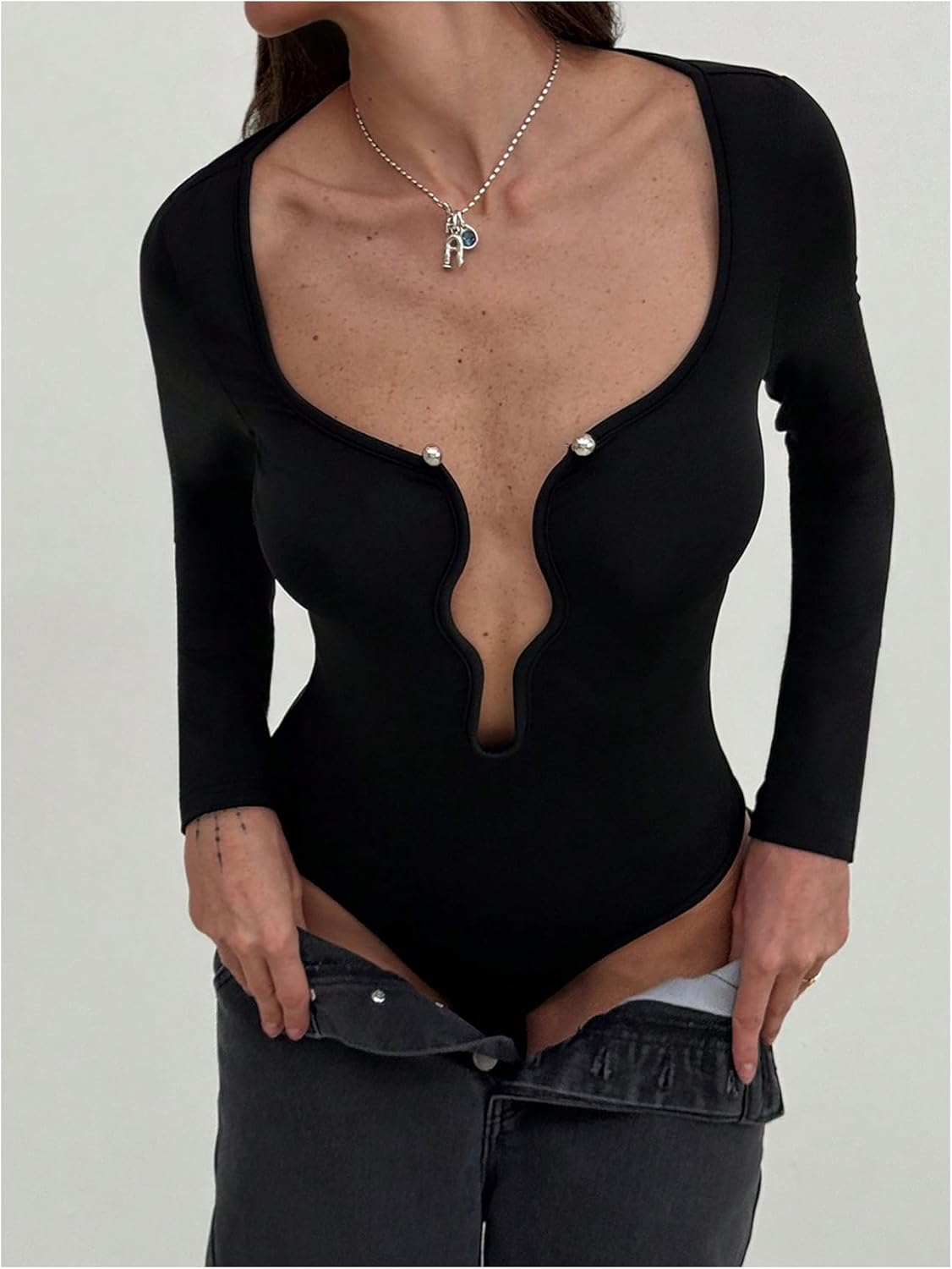 SweatyRocks Women's Deep V Neck Long Sleeve Bodysuit One Piece Leotard Sexy Going Out Tops - Image 5