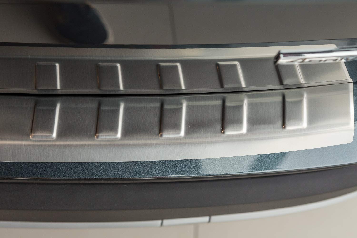 tuning-art L224 Protezione paraurti per Seat Ateca 2016- Acciaio Inox