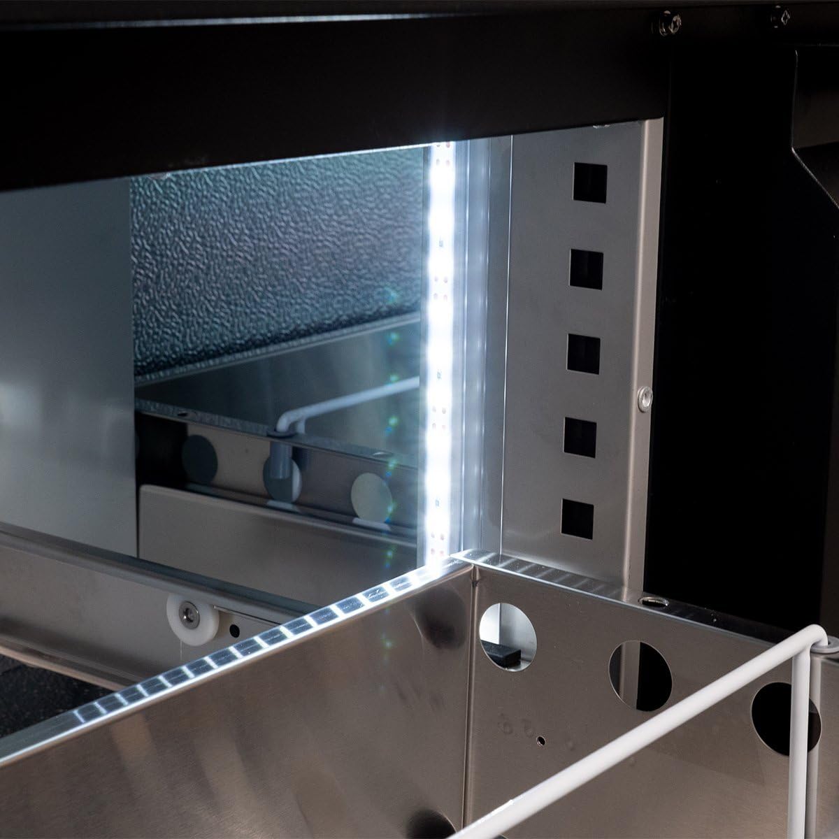 GastroHero Barkühltisch 146x52 cm mit 4 Schubladen Umluftkühlung +2 bis +8 °C Getränkekühltisch Bar Kühlschrank Gastro